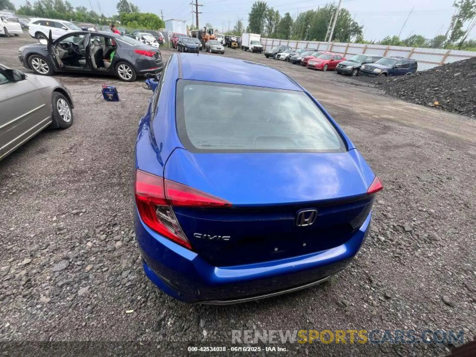 13 fotografías del automóvil dañado 2HGFC2F66KH520311 HONDA CIVIC 2019