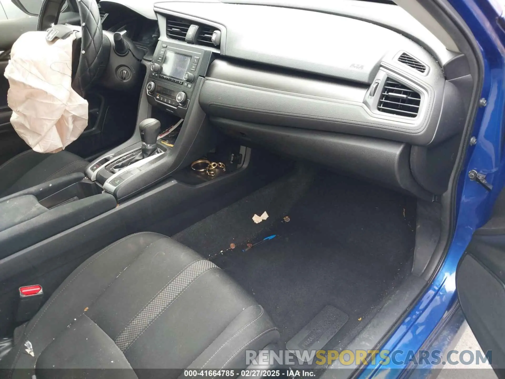 5 fotografías del automóvil dañado 2HGFC2F66KH575874 HONDA CIVIC 2019