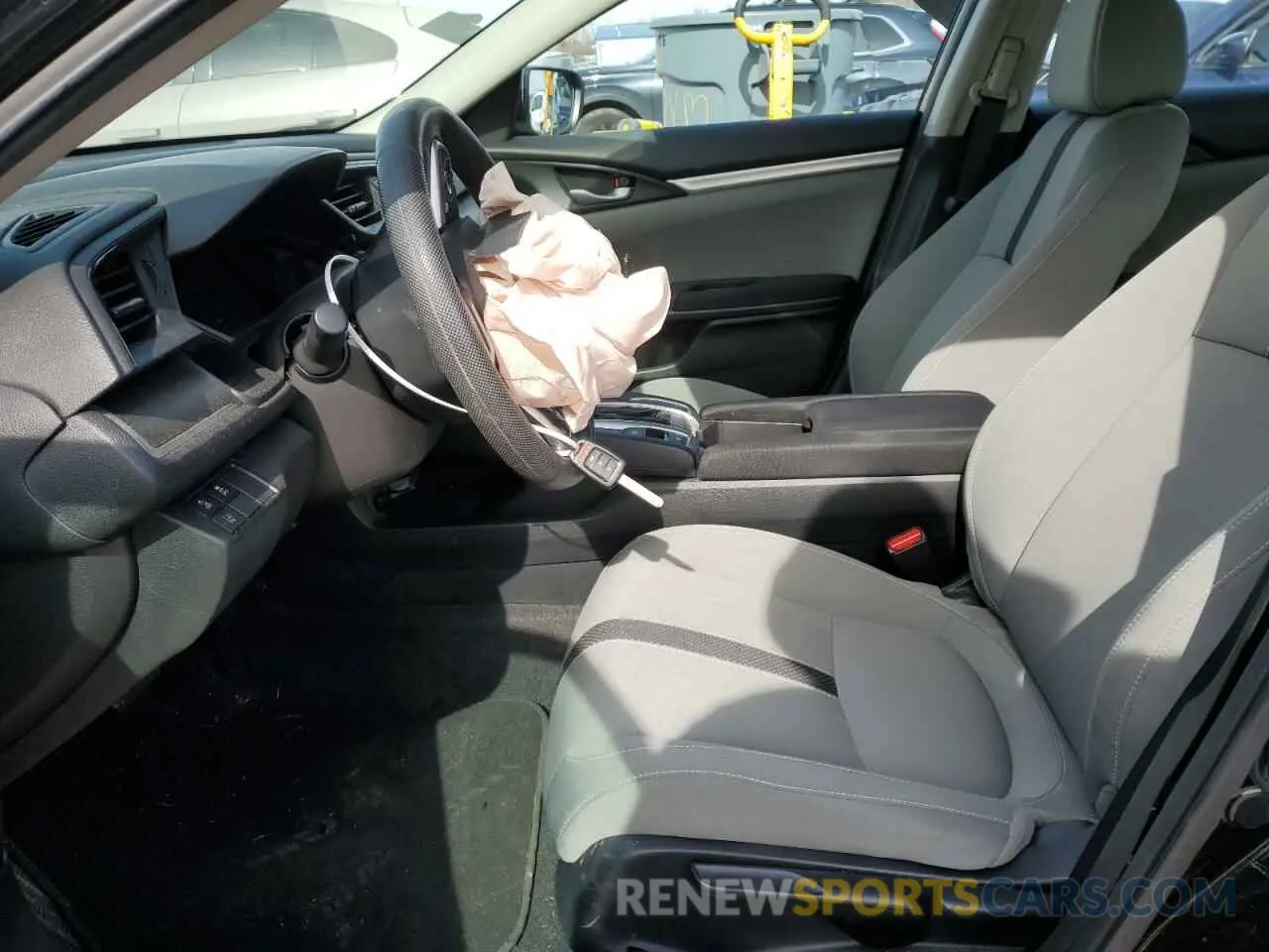 7 fotografías del automóvil dañado 2HGFC2F66KH588169 HONDA CIVIC 2019