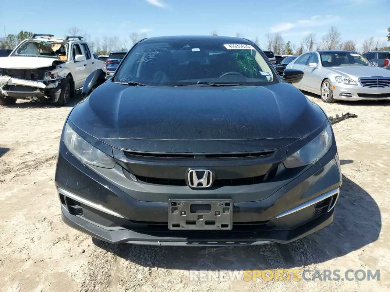 5 fotografías del automóvil dañado 2HGFC2F67KH546836 HONDA CIVIC 2019