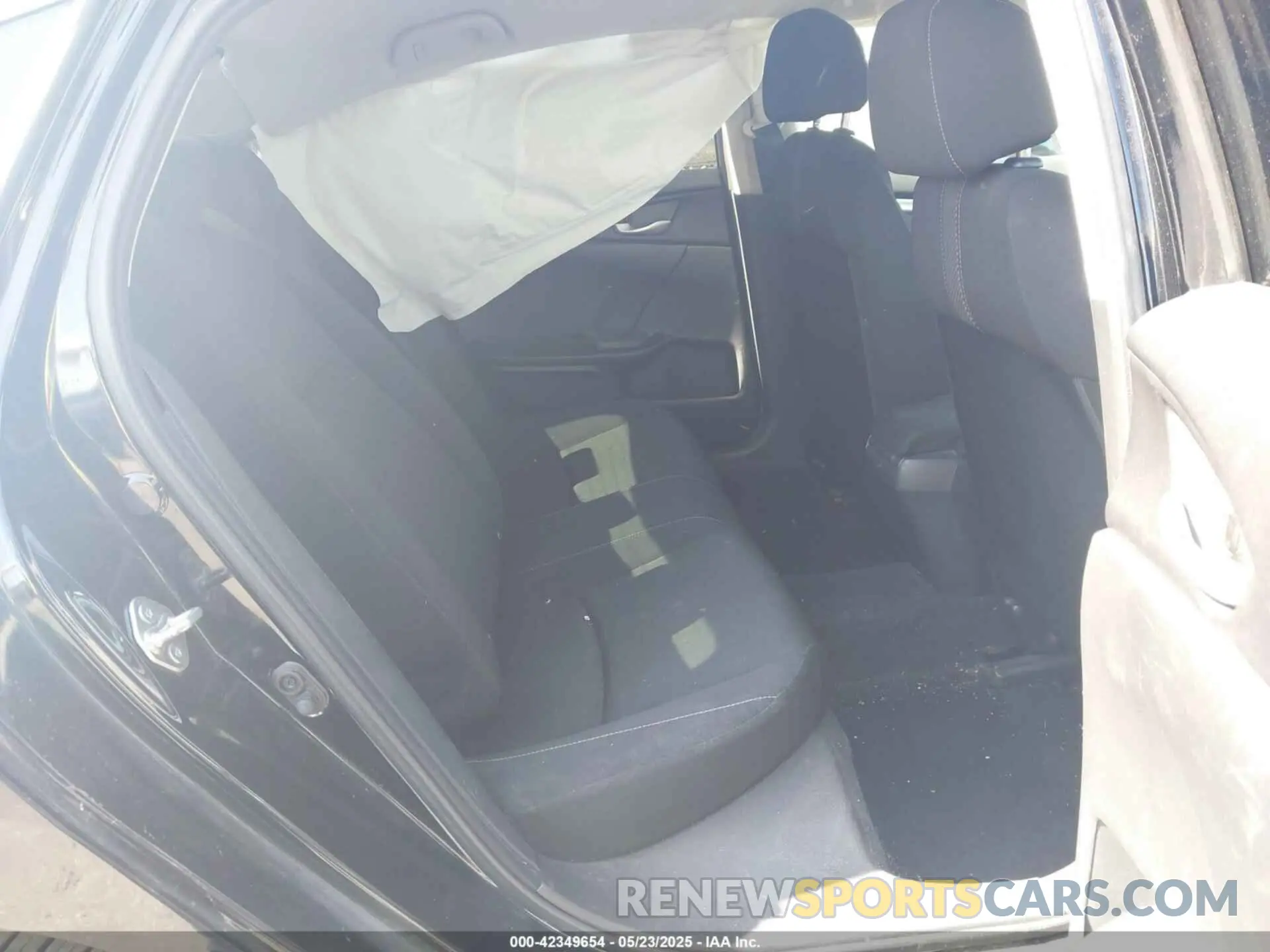 8 fotografías del automóvil dañado 2HGFC2F69KH531884 HONDA CIVIC 2019
