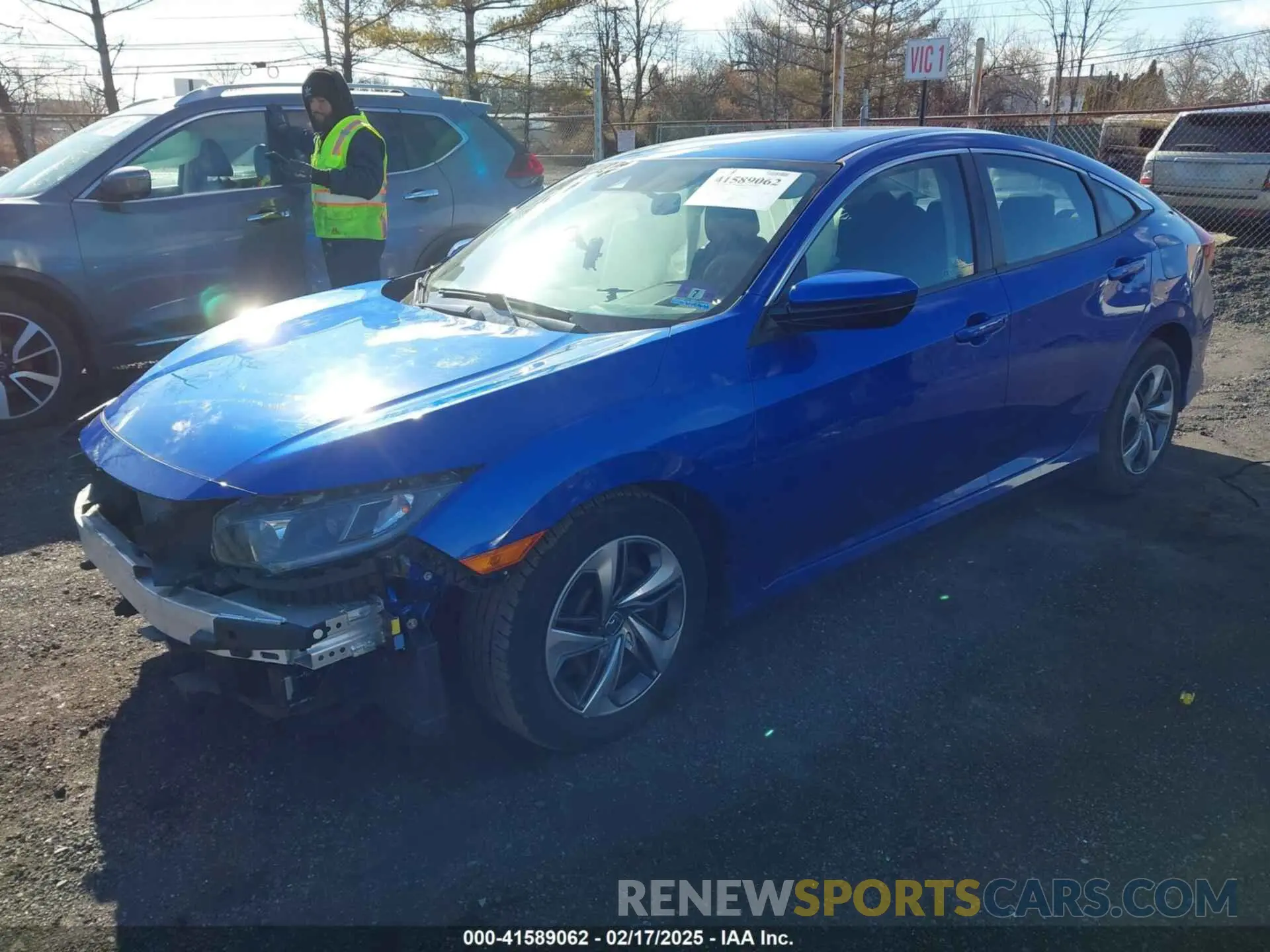 2 fotografías del automóvil dañado 2HGFC2F69KH534784 HONDA CIVIC 2019