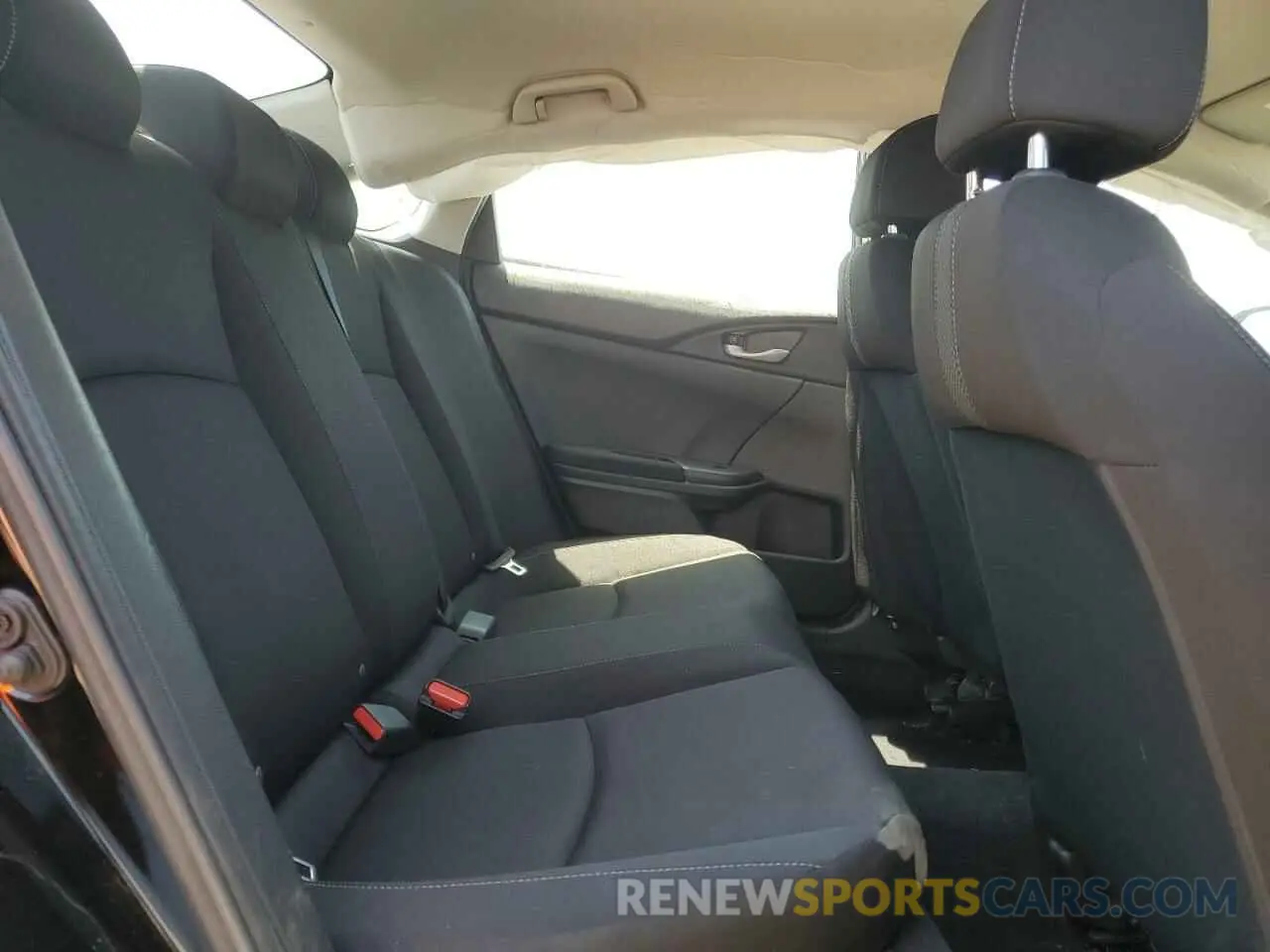 10 fotografías del automóvil dañado 2HGFC2F69KH538981 HONDA CIVIC 2019