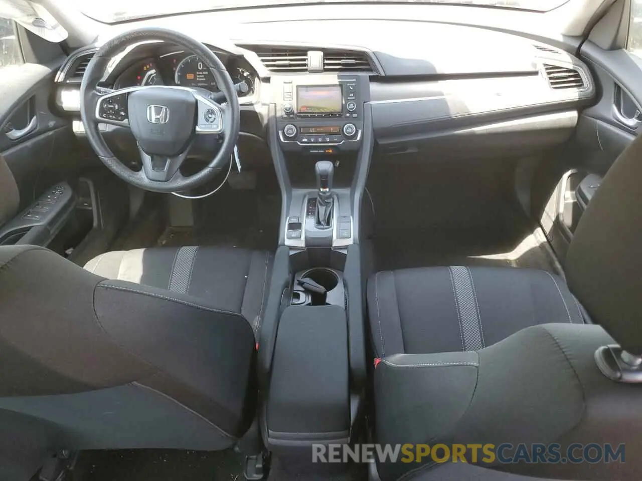 8 fotografías del automóvil dañado 2HGFC2F69KH538981 HONDA CIVIC 2019