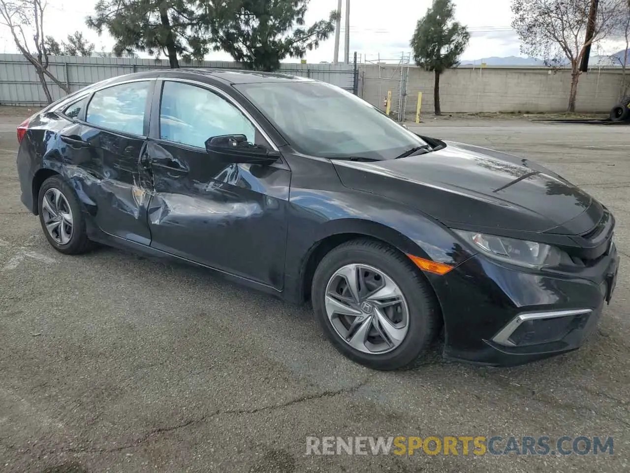 4 fotografías del automóvil dañado 2HGFC2F69KH550273 HONDA CIVIC 2019