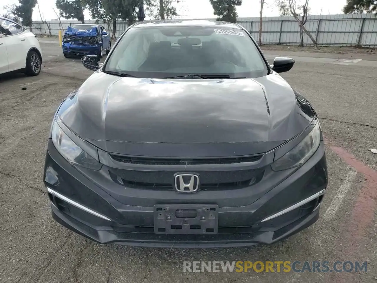 5 fotografías del automóvil dañado 2HGFC2F69KH550273 HONDA CIVIC 2019
