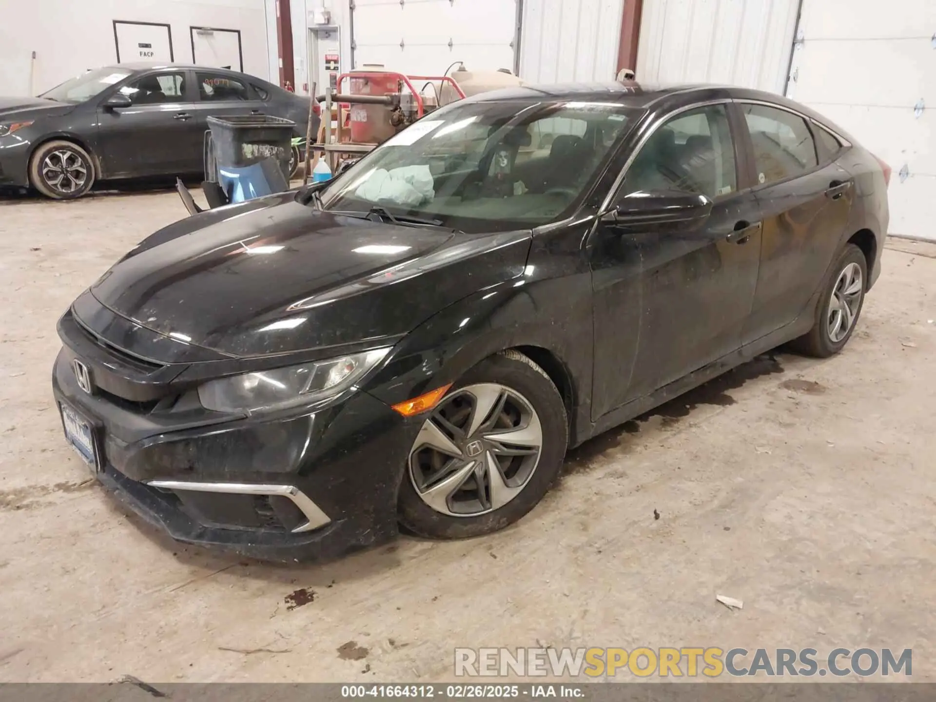 2 fotografías del automóvil dañado 2HGFC2F69KH555697 HONDA CIVIC 2019