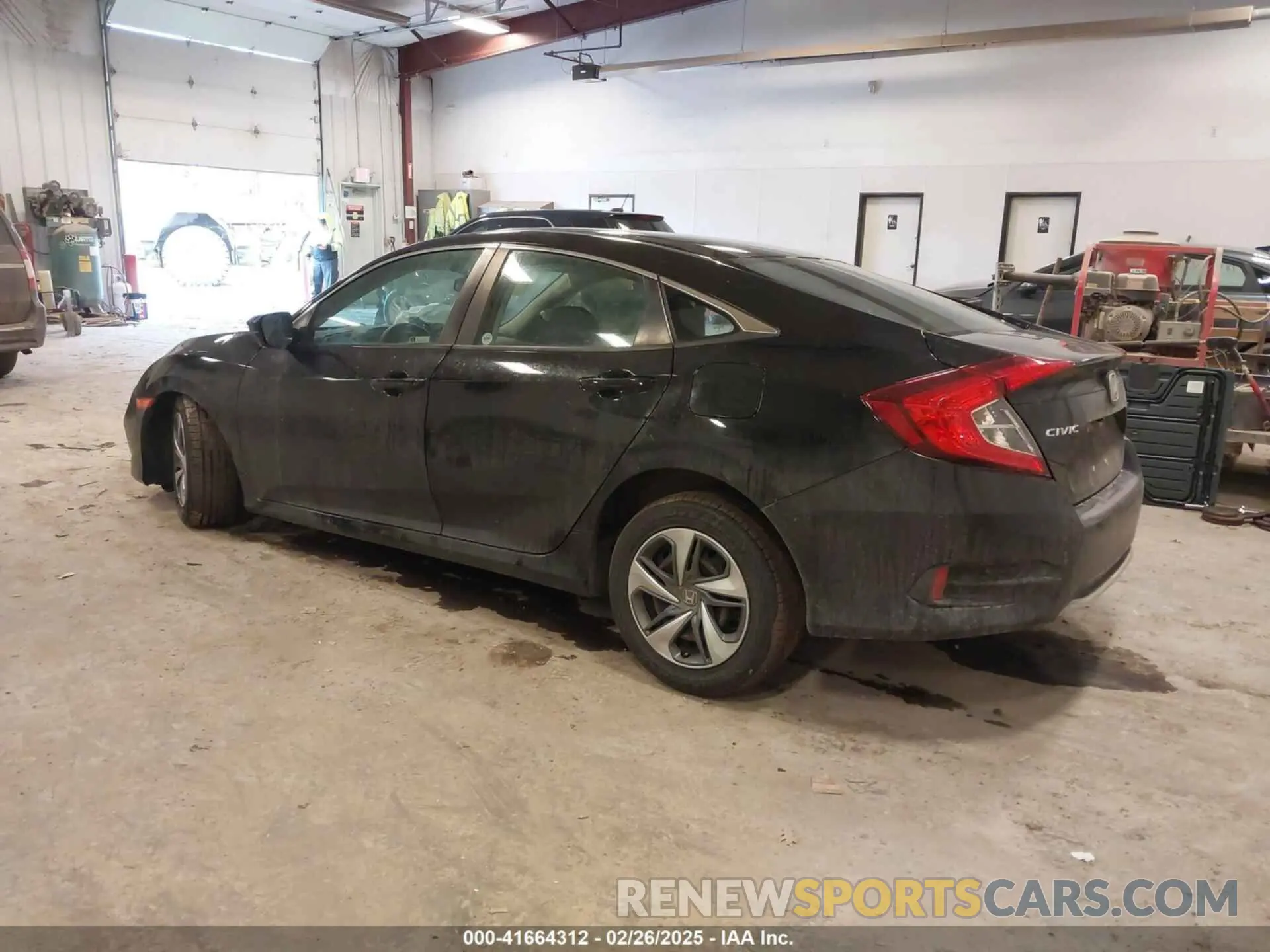3 fotografías del automóvil dañado 2HGFC2F69KH555697 HONDA CIVIC 2019