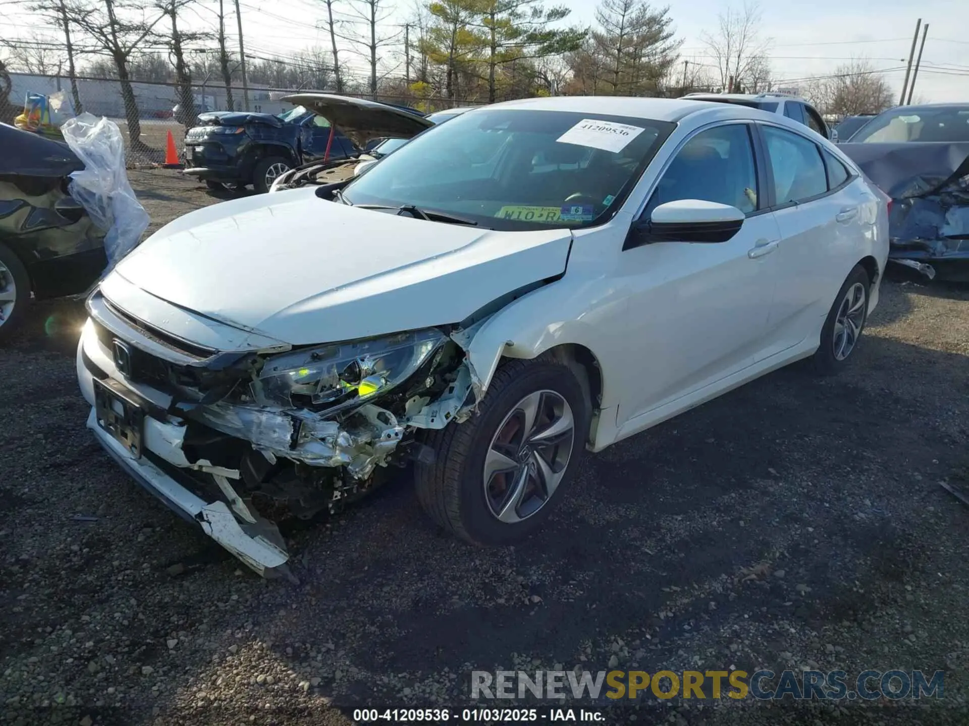 2 fotografías del automóvil dañado 2HGFC2F69KH567090 HONDA CIVIC 2019