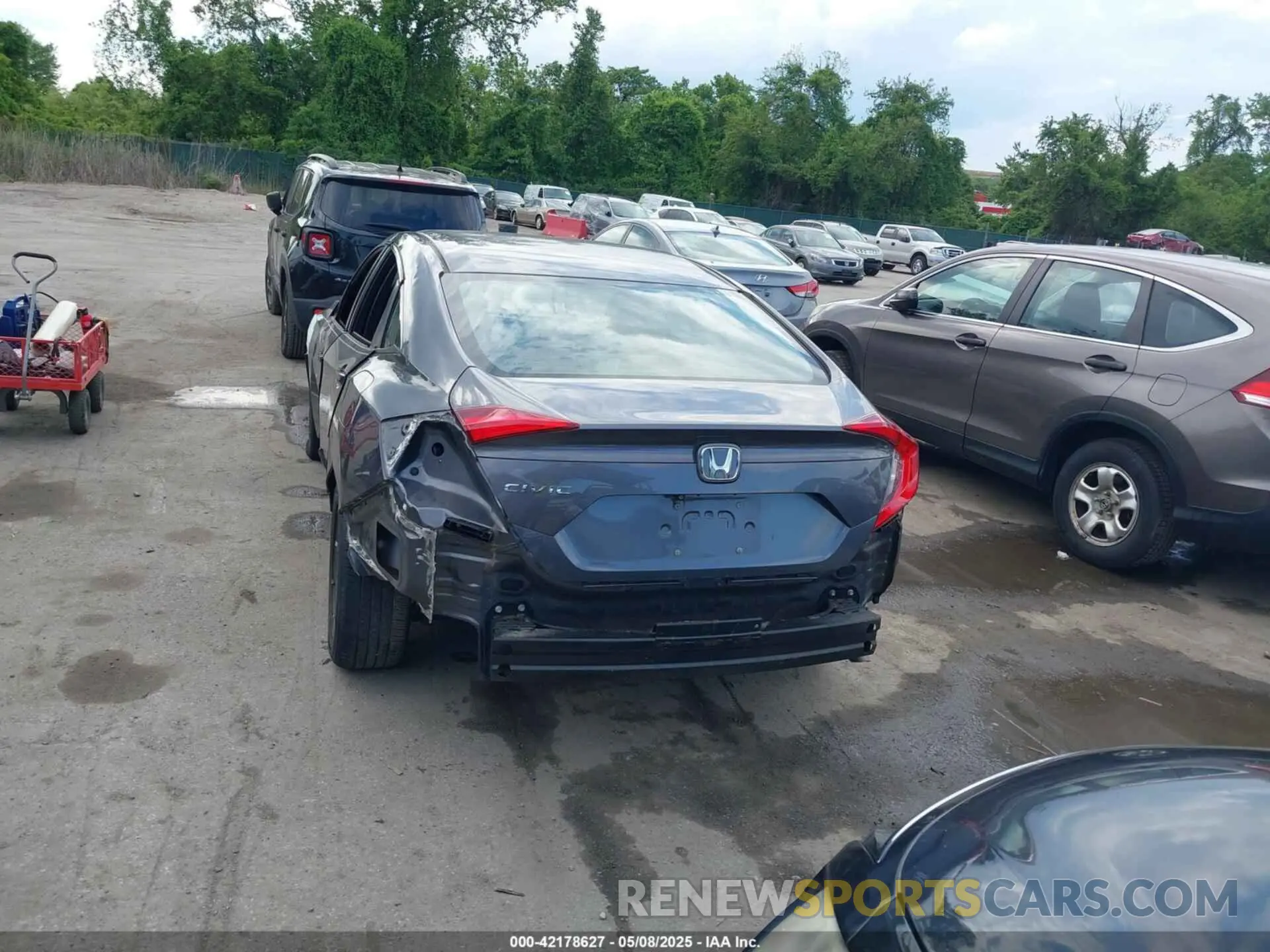 17 fotografías del automóvil dañado 2HGFC2F6XKH502913 HONDA CIVIC 2019