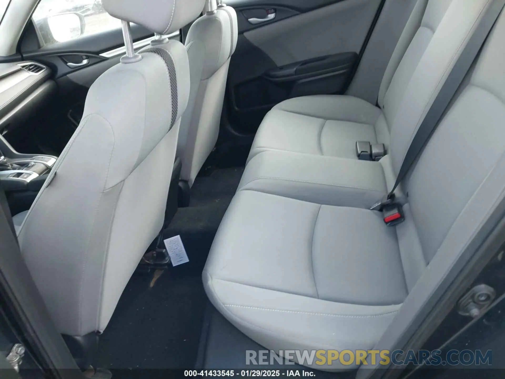 8 fotografías del automóvil dañado 2HGFC2F6XKH523521 HONDA CIVIC 2019