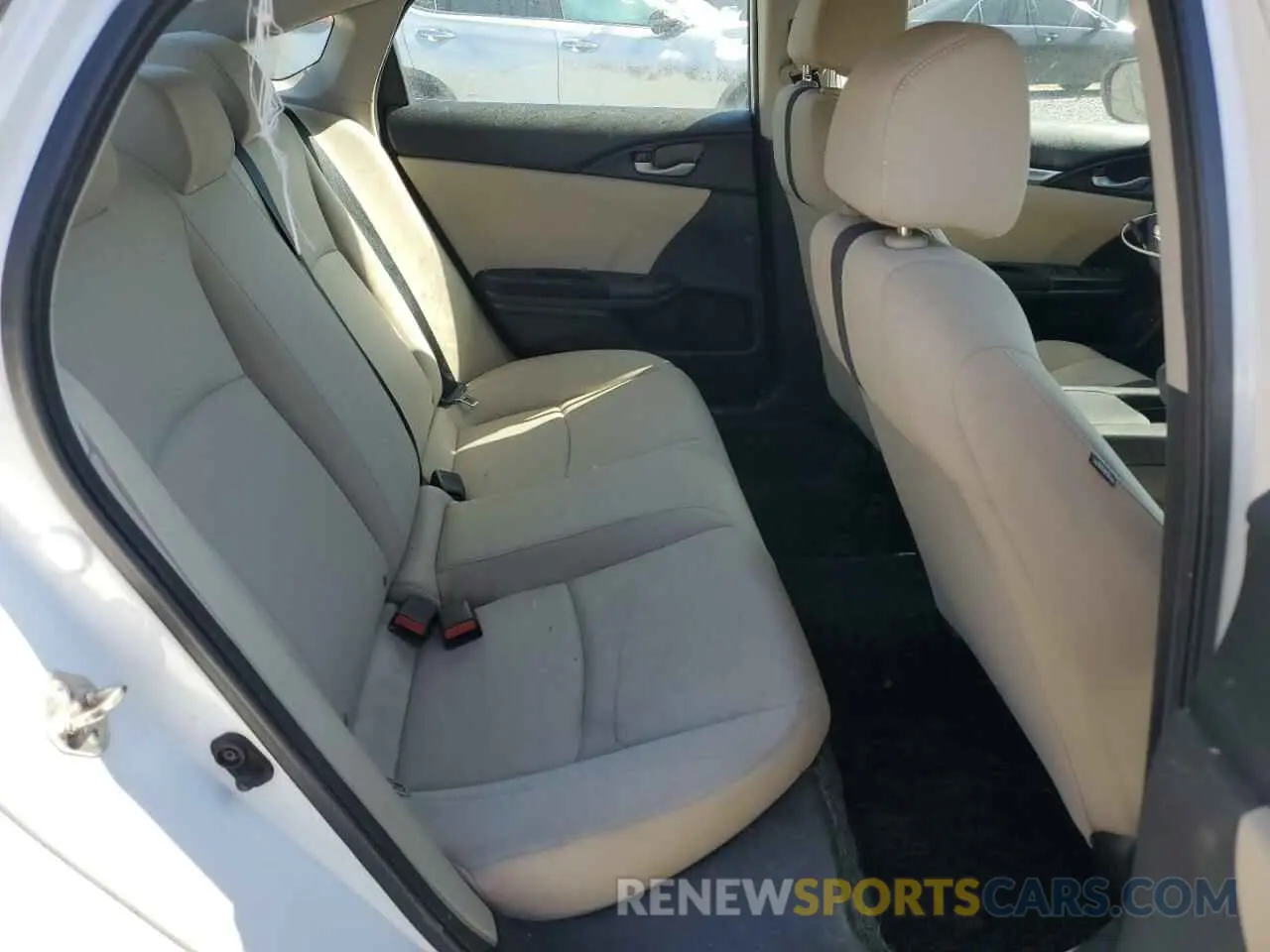 11 fotografías del automóvil dañado 2HGFC2F6XKH532560 HONDA CIVIC 2019