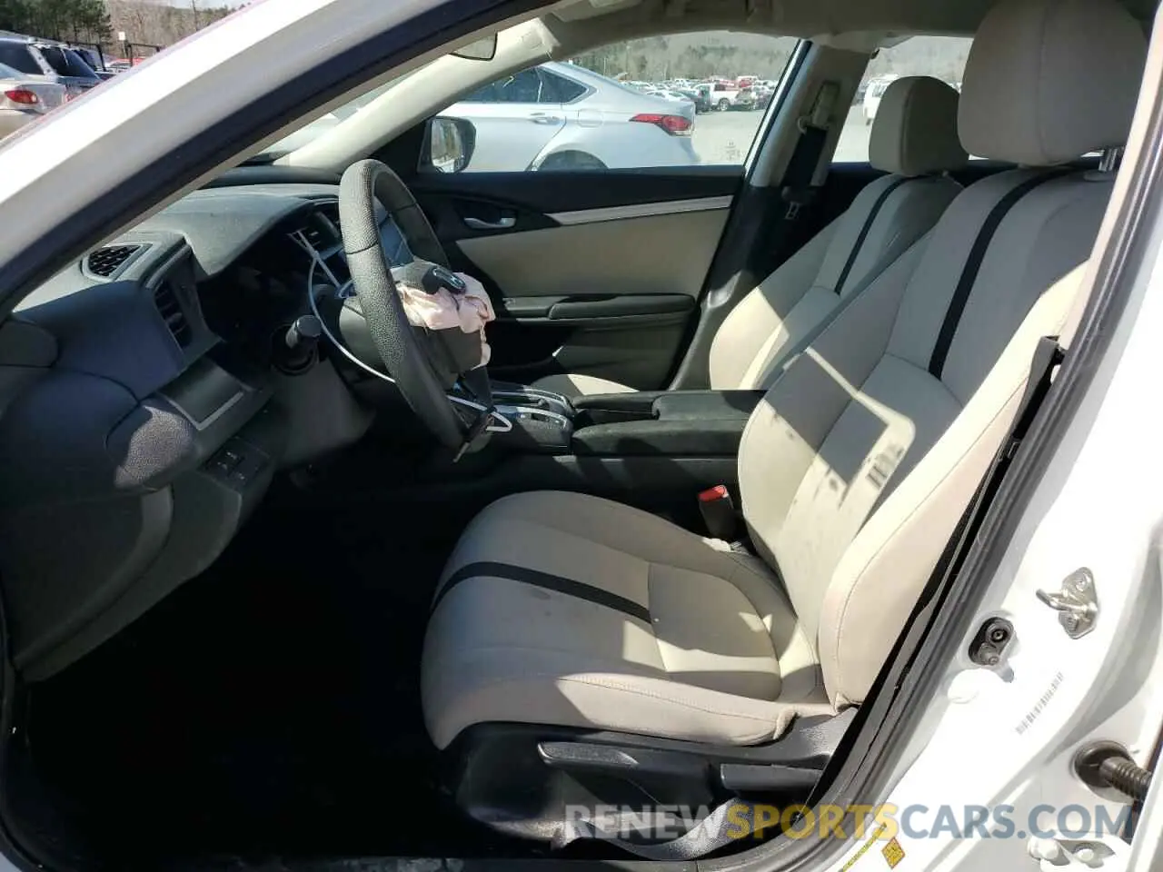 7 fotografías del automóvil dañado 2HGFC2F6XKH532560 HONDA CIVIC 2019