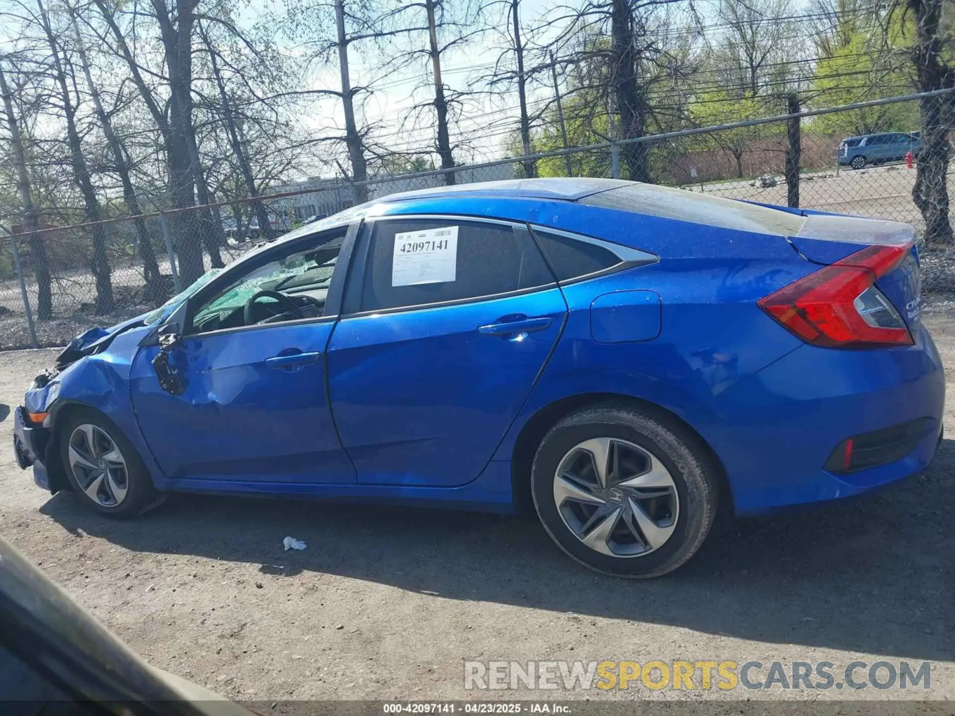 14 fotografías del automóvil dañado 2HGFC2F6XKH540397 HONDA CIVIC 2019