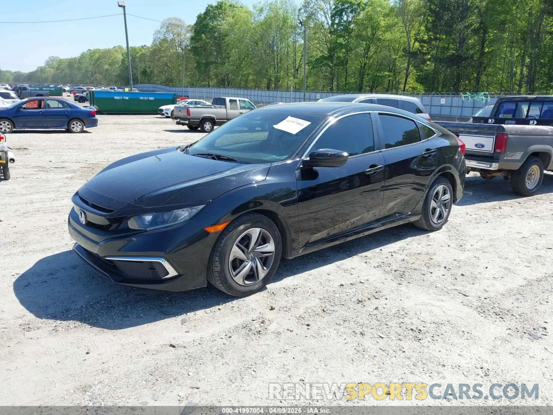 2 fotografías del automóvil dañado 2HGFC2F6XKH546443 HONDA CIVIC 2019