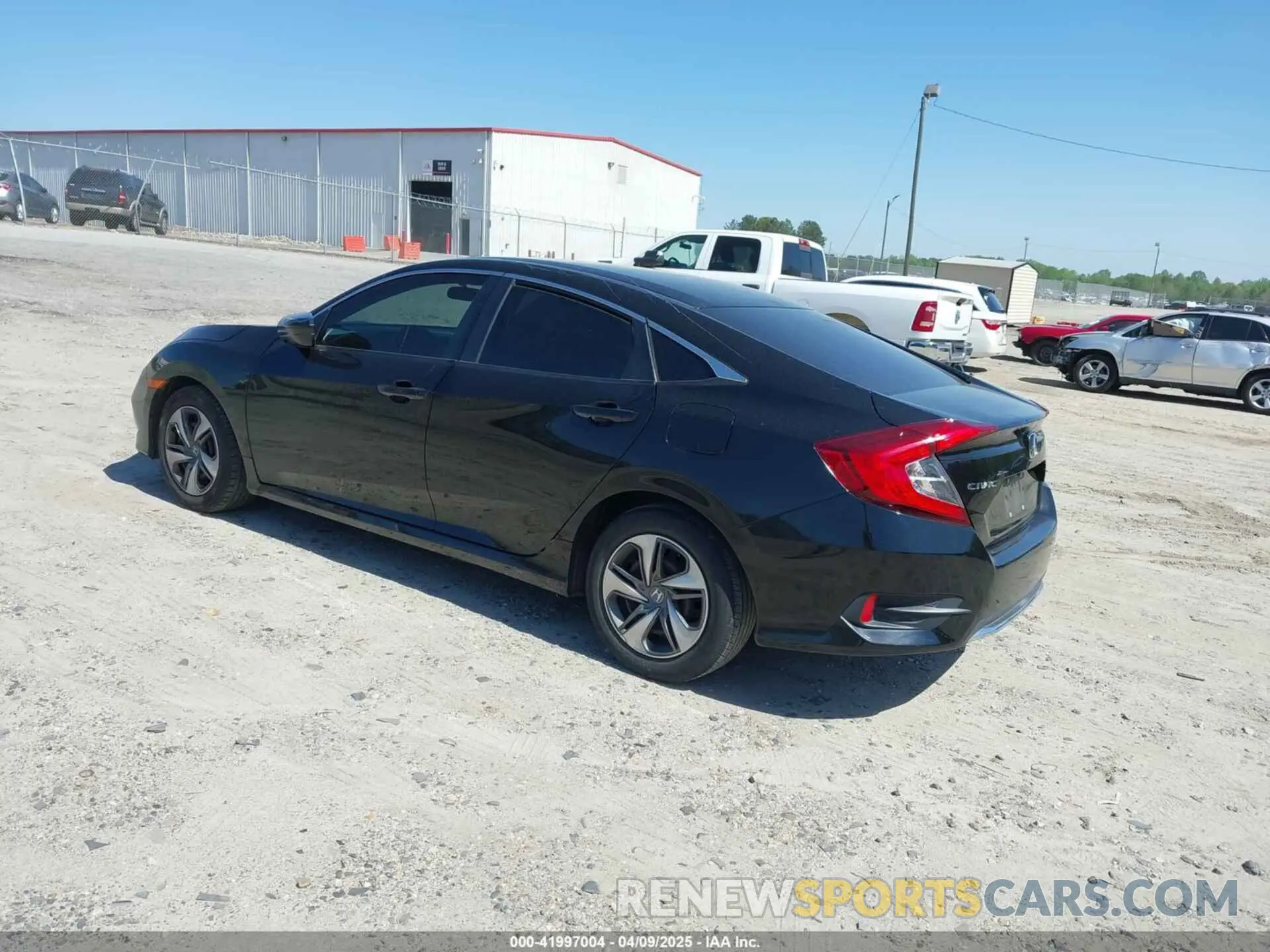 3 fotografías del automóvil dañado 2HGFC2F6XKH546443 HONDA CIVIC 2019