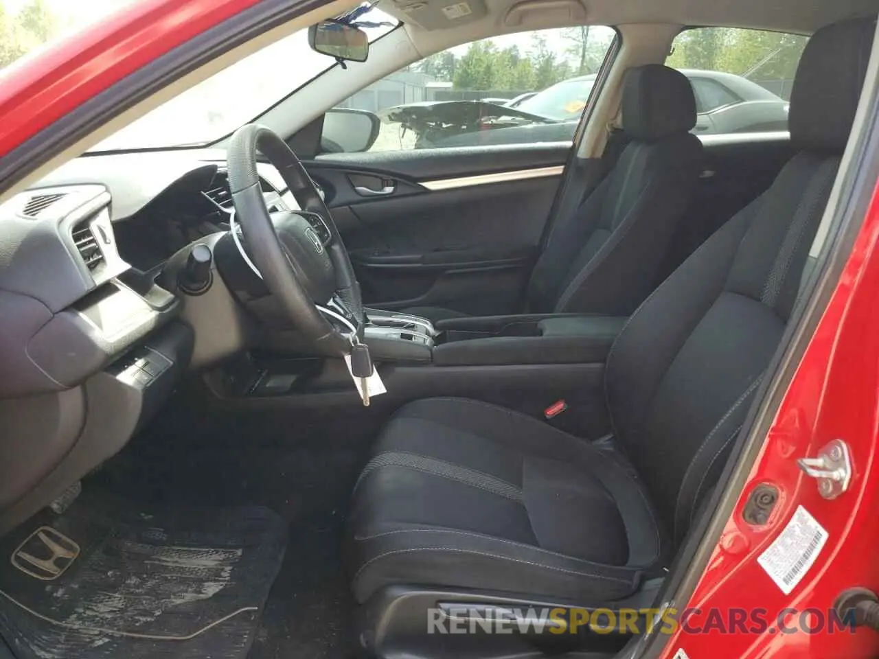 7 fotografías del automóvil dañado 2HGFC2F6XKH563002 HONDA CIVIC 2019