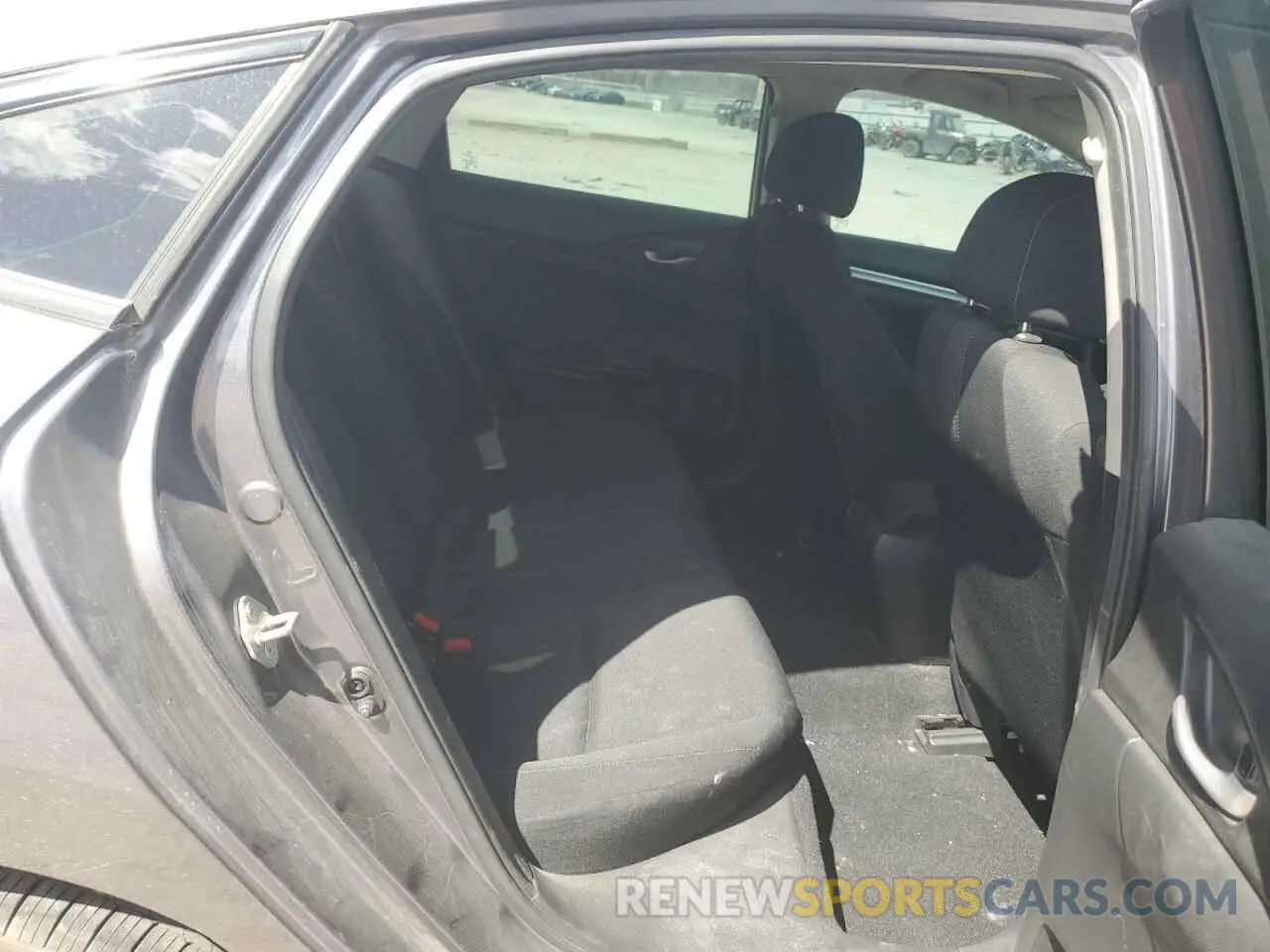 10 fotografías del automóvil dañado 2HGFC2F6XKH569480 HONDA CIVIC 2019