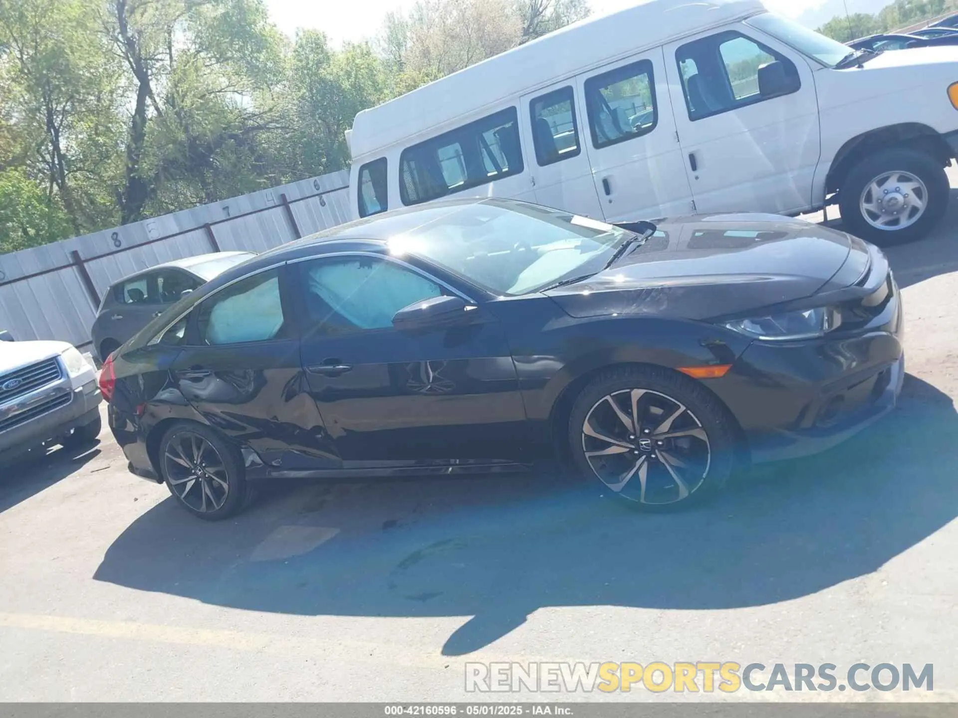 13 fotografías del automóvil dañado 2HGFC2F80KH525781 HONDA CIVIC 2019