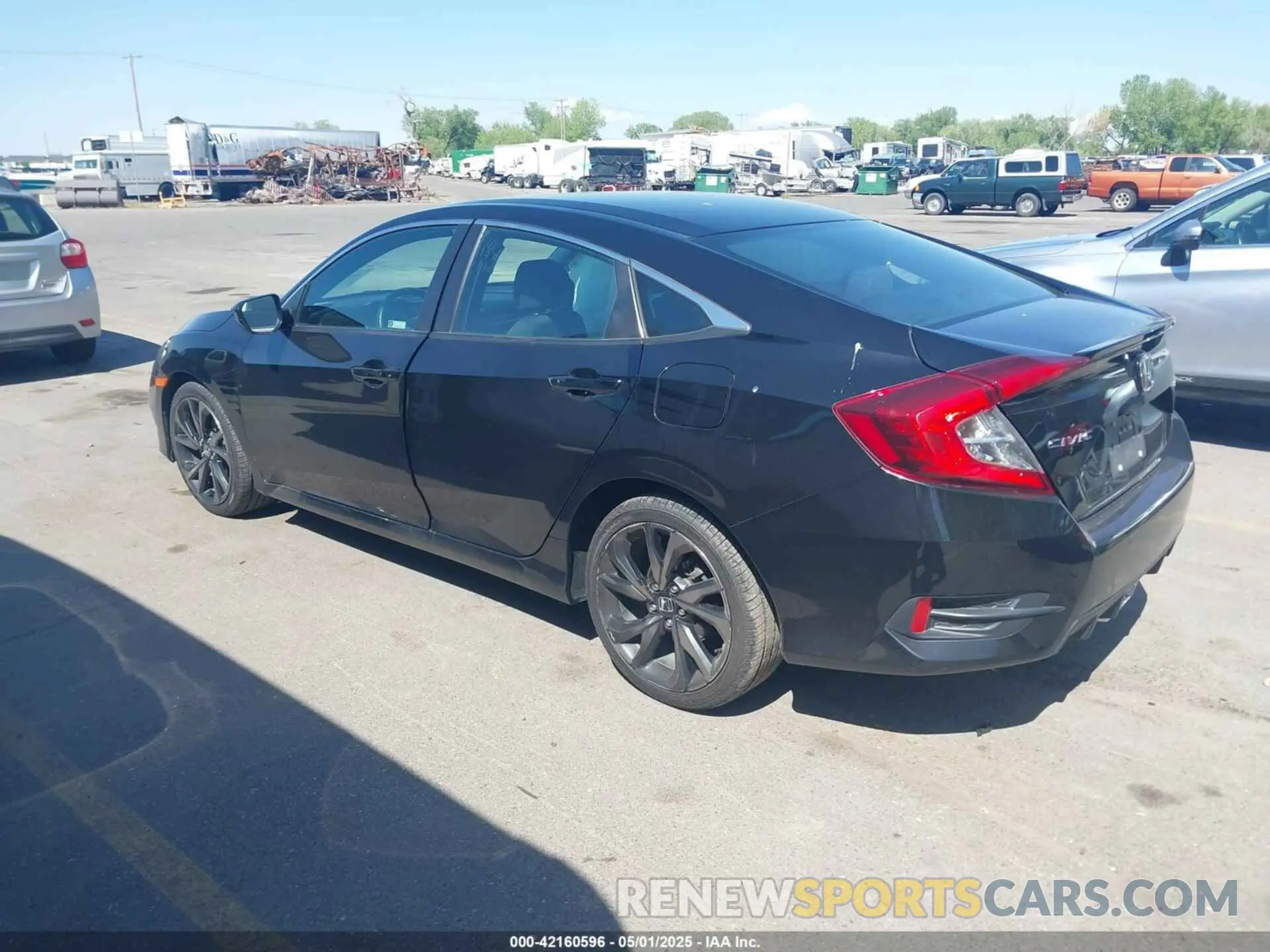 3 fotografías del automóvil dañado 2HGFC2F80KH525781 HONDA CIVIC 2019