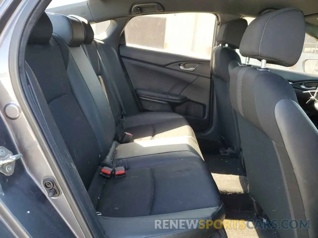 10 fotografías del automóvil dañado 2HGFC2F80KH565567 HONDA CIVIC 2019