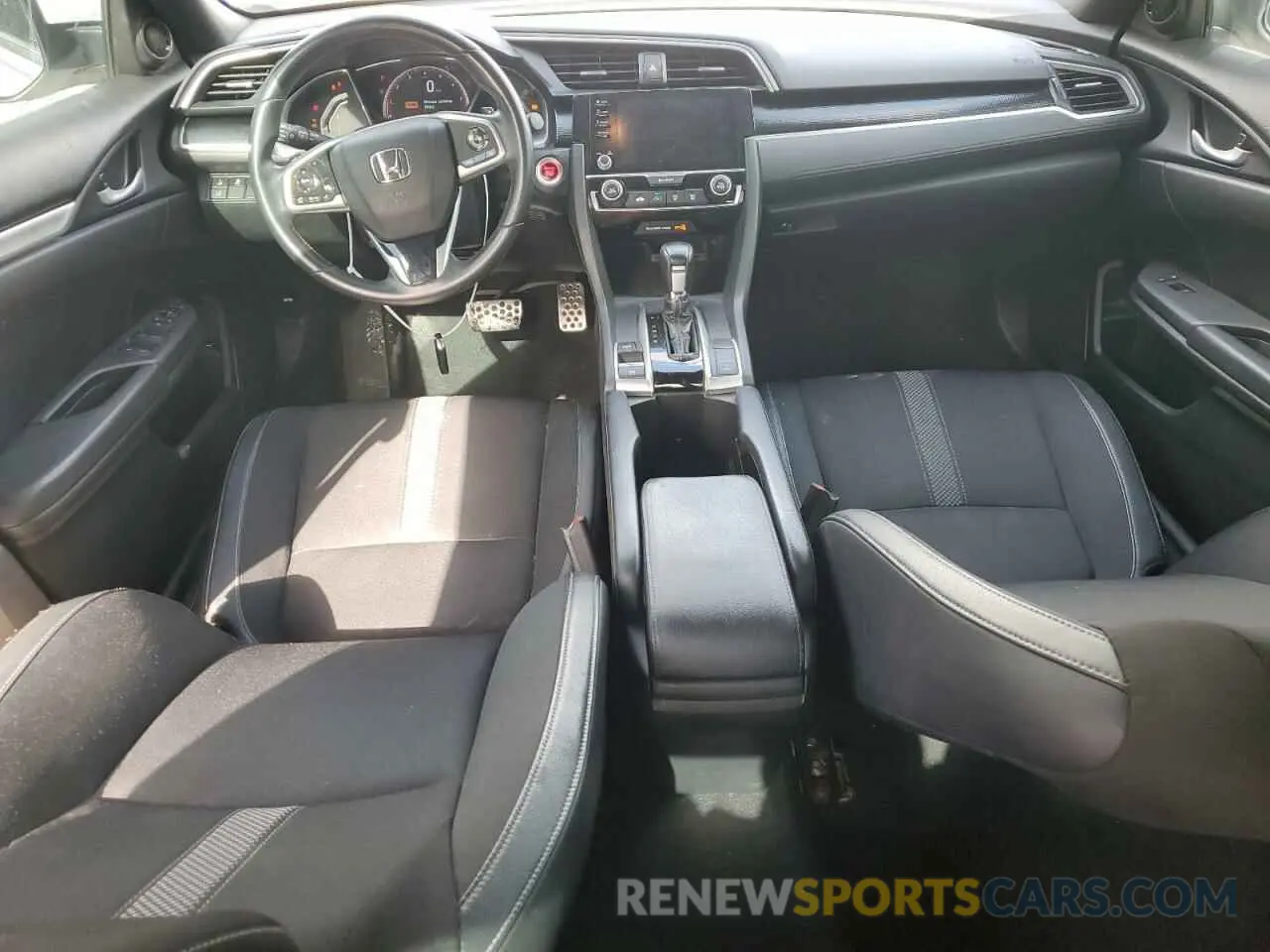 8 fotografías del automóvil dañado 2HGFC2F81KH502641 HONDA CIVIC 2019