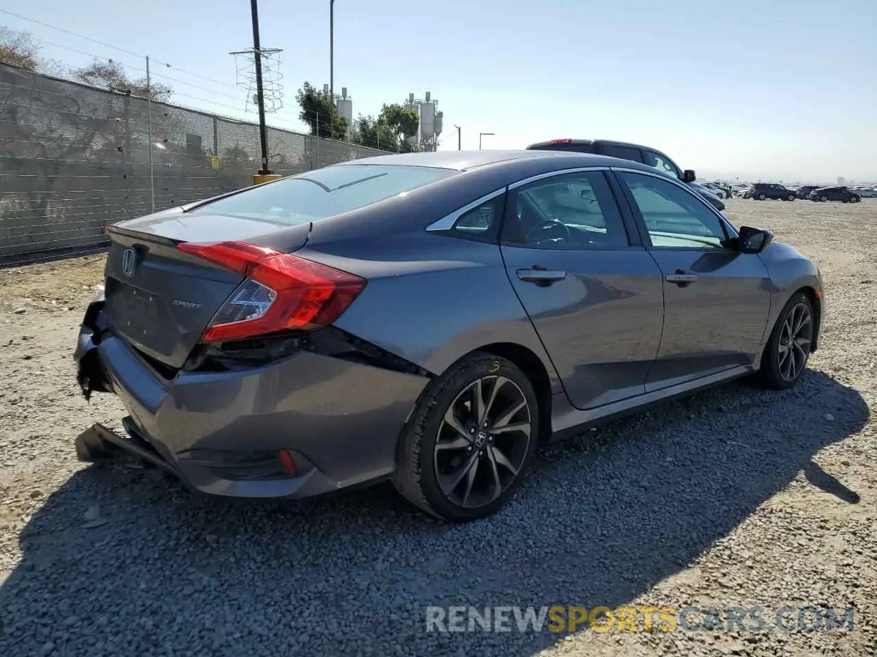 3 fotografías del automóvil dañado 2HGFC2F81KH513137 HONDA CIVIC 2019