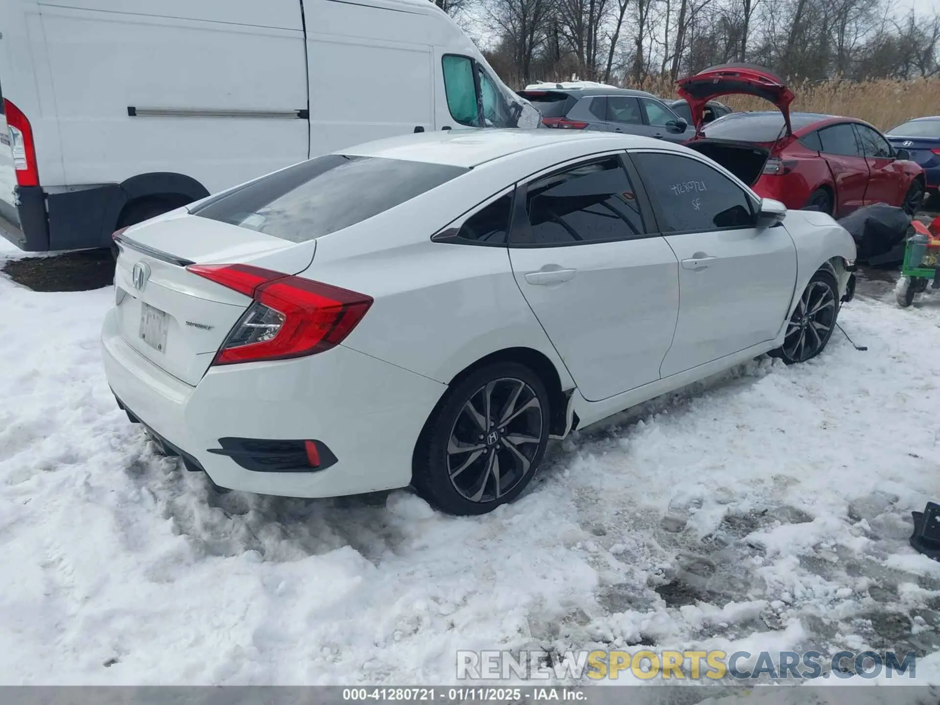 4 fotografías del automóvil dañado 2HGFC2F81KH528849 HONDA CIVIC 2019