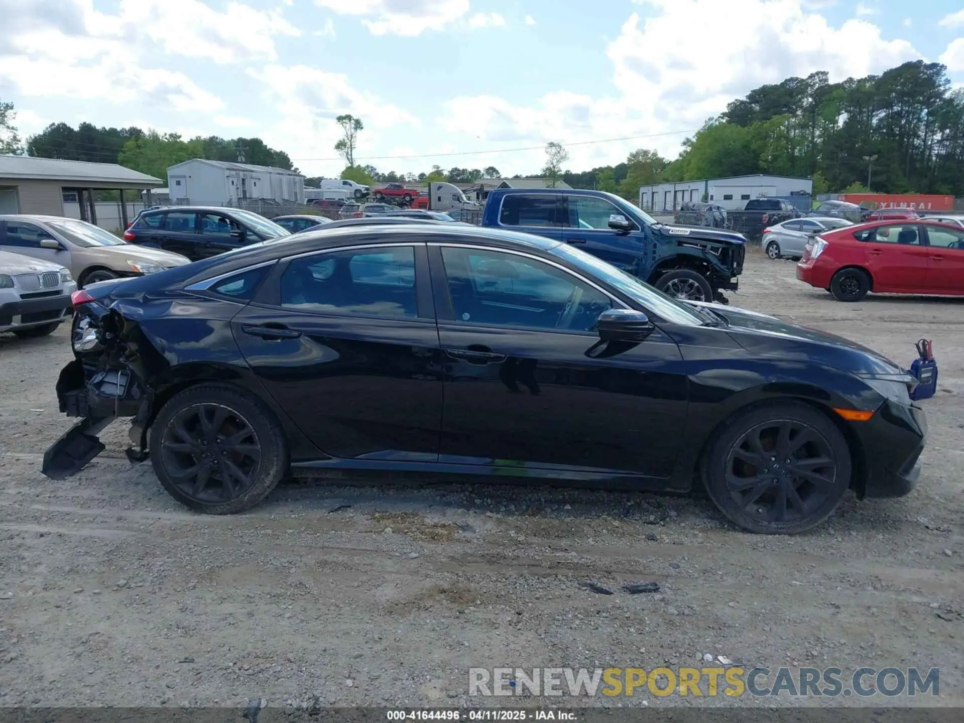 13 fotografías del automóvil dañado 2HGFC2F81KH548051 HONDA CIVIC 2019
