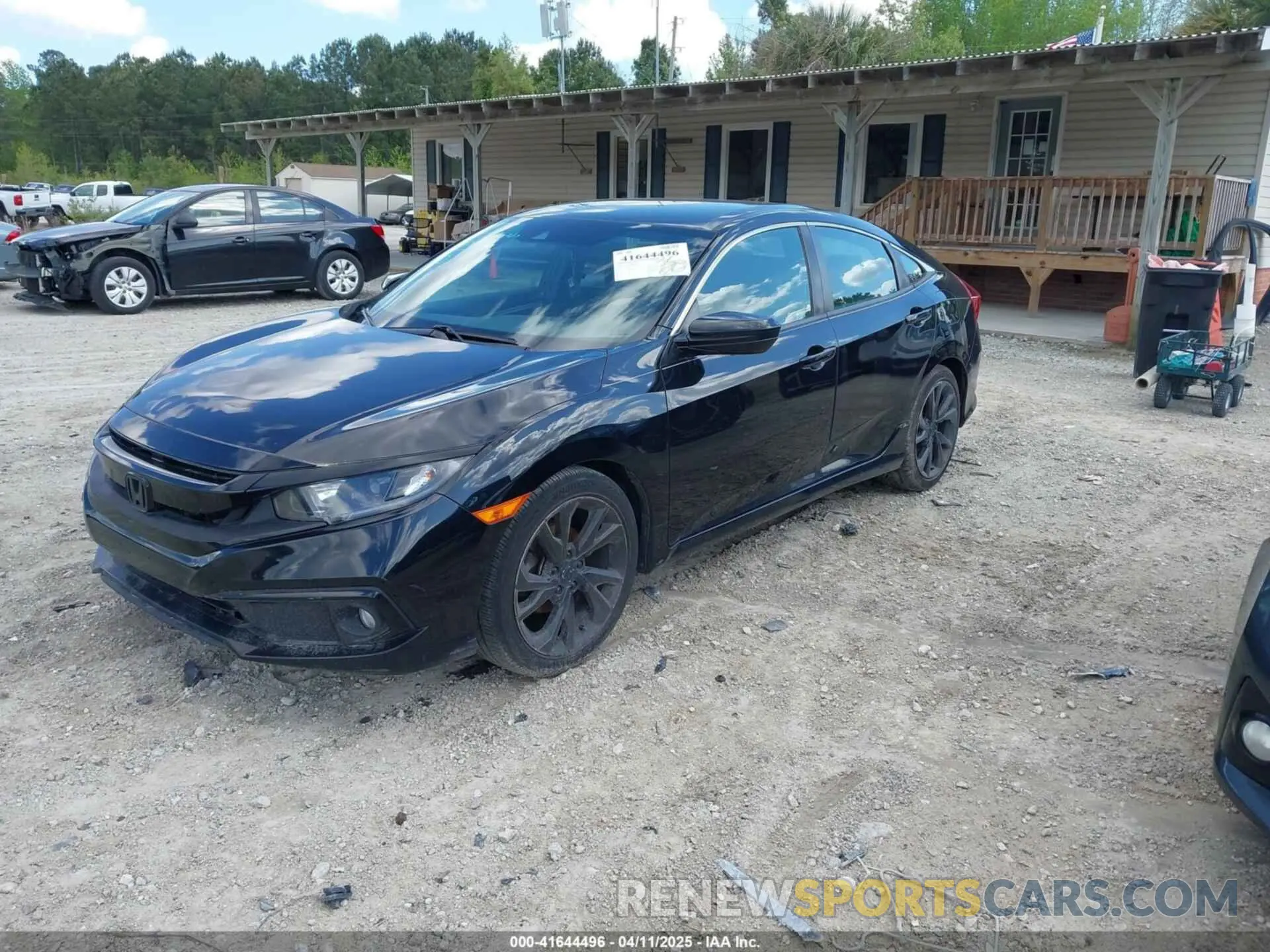 2 fotografías del automóvil dañado 2HGFC2F81KH548051 HONDA CIVIC 2019