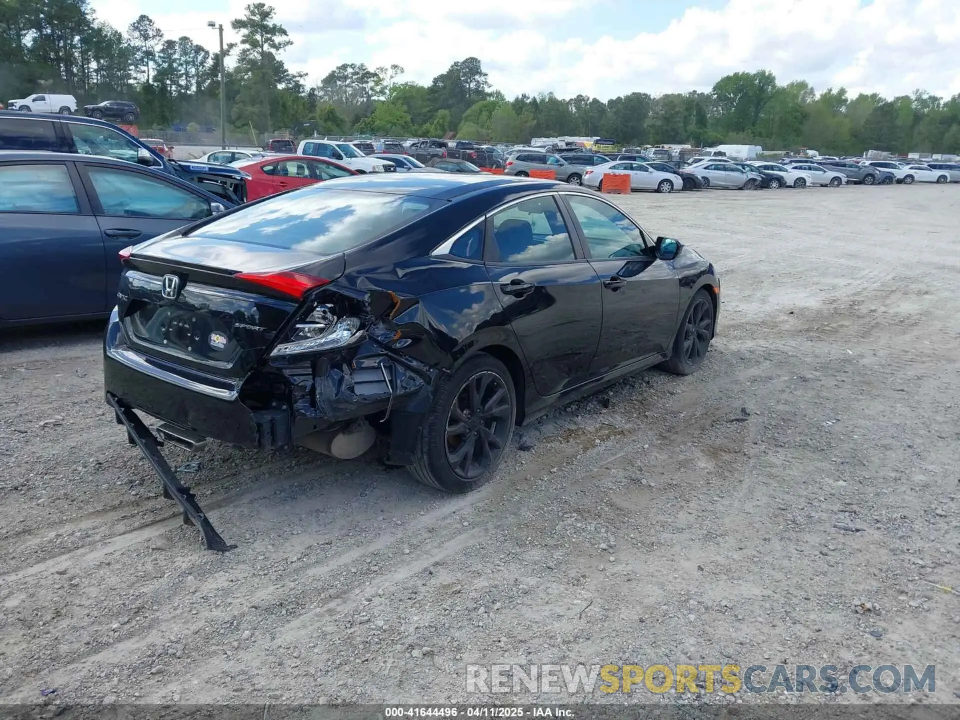 4 fotografías del automóvil dañado 2HGFC2F81KH548051 HONDA CIVIC 2019