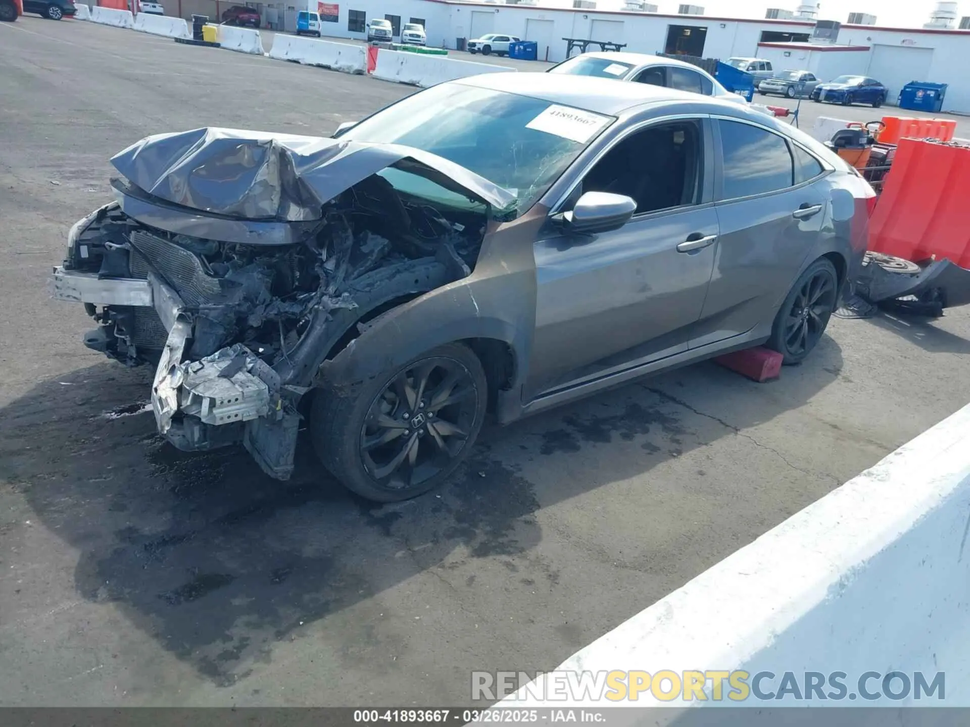 2 fotografías del automóvil dañado 2HGFC2F82KH511252 HONDA CIVIC 2019