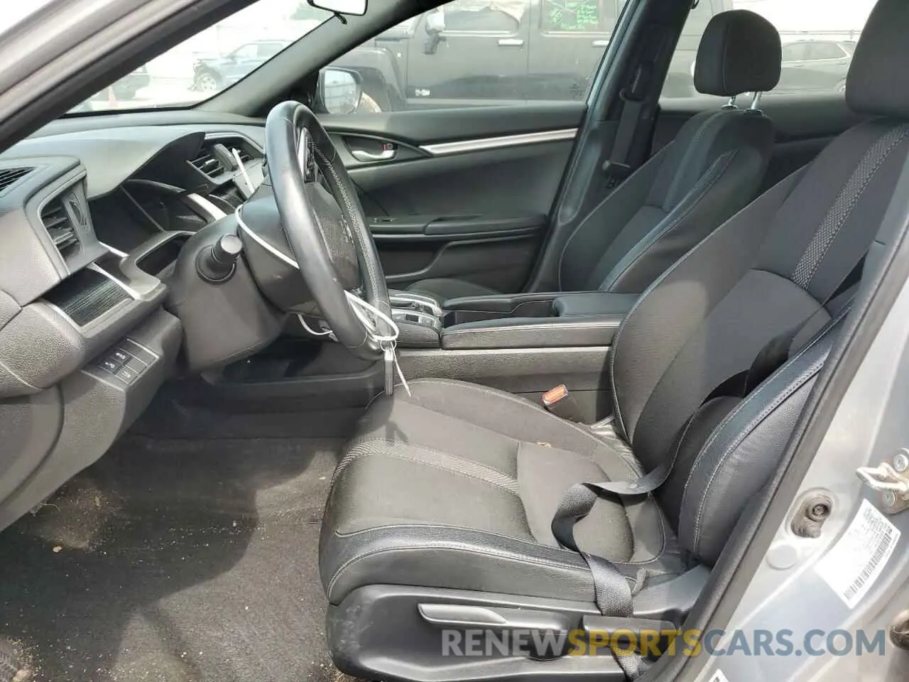 7 fotografías del automóvil dañado 2HGFC2F82KH598599 HONDA CIVIC 2019