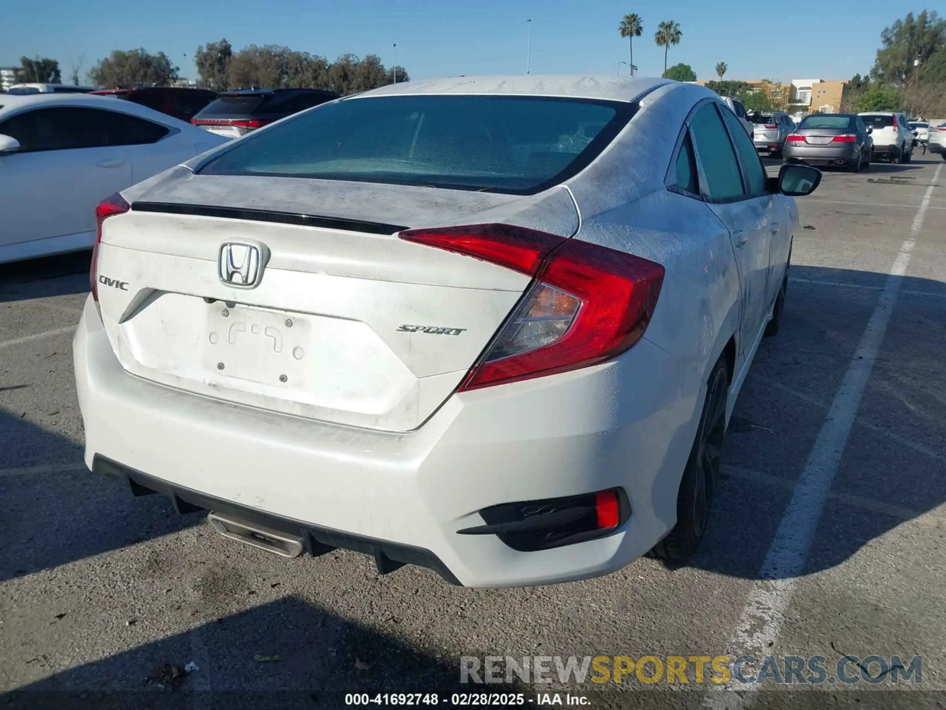 4 fotografías del automóvil dañado 2HGFC2F82KH601372 HONDA CIVIC 2019