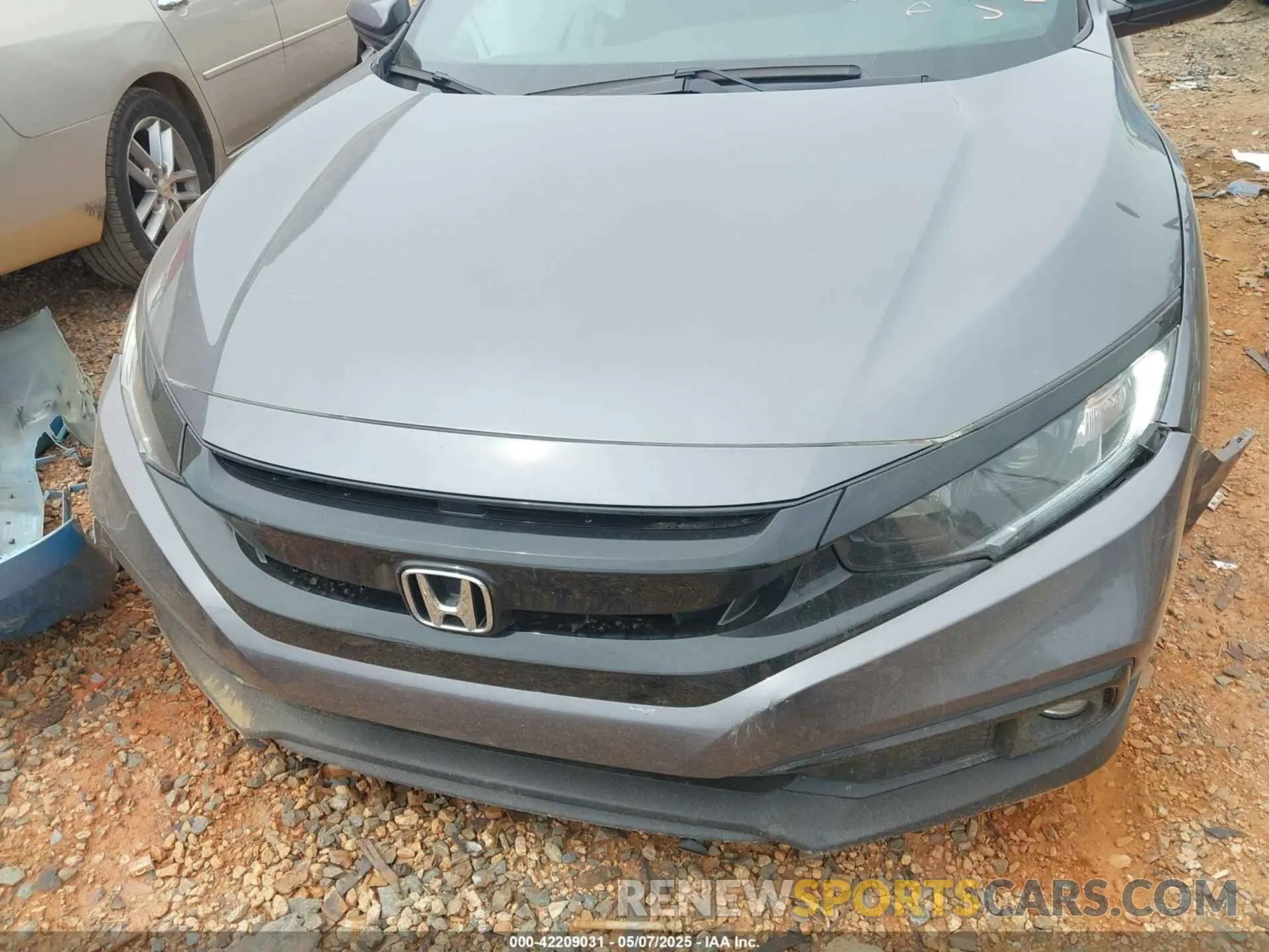 12 fotografías del automóvil dañado 2HGFC2F83KH562064 HONDA CIVIC 2019