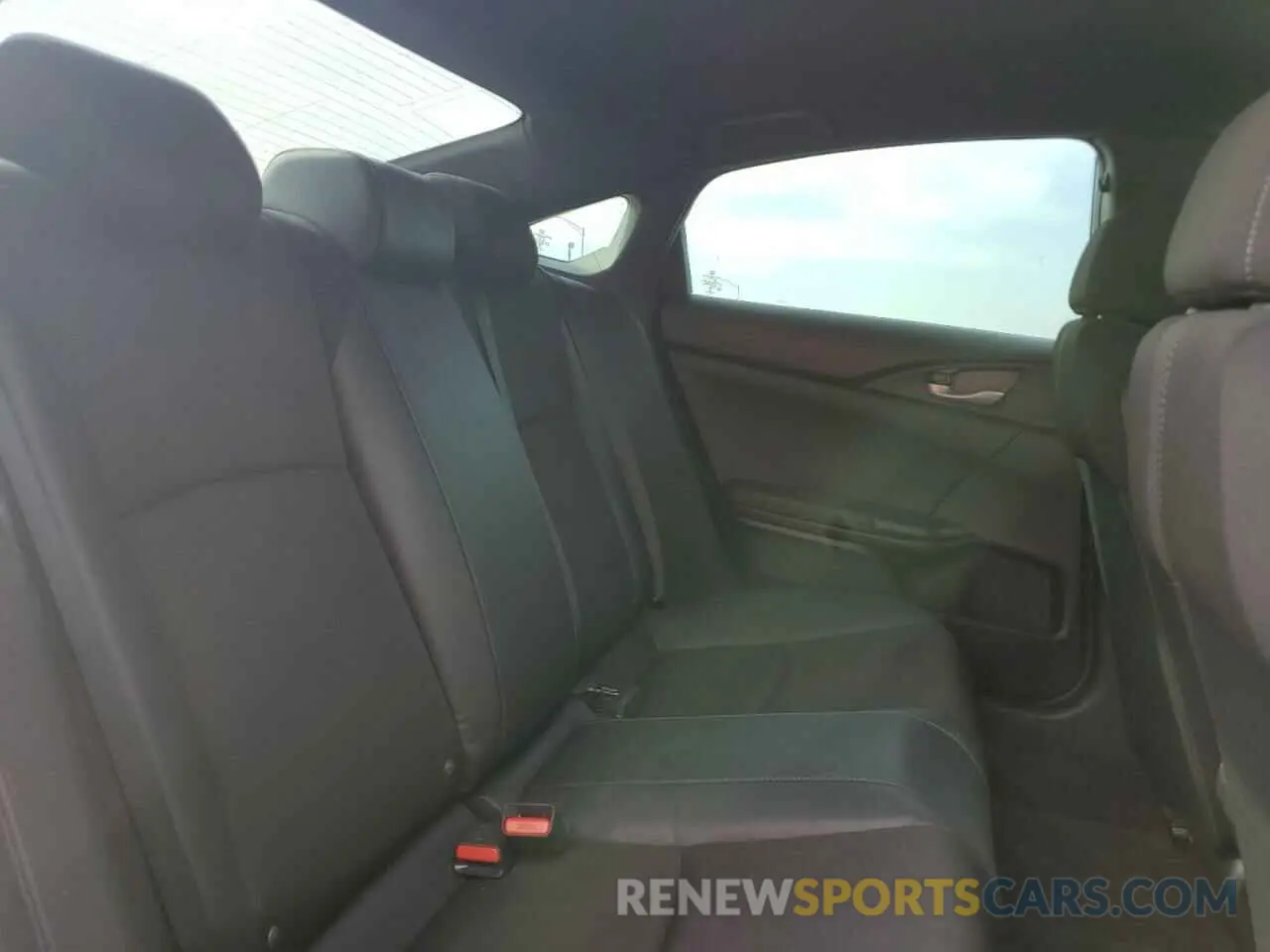 10 fotografías del automóvil dañado 2HGFC2F83KH576692 HONDA CIVIC 2019