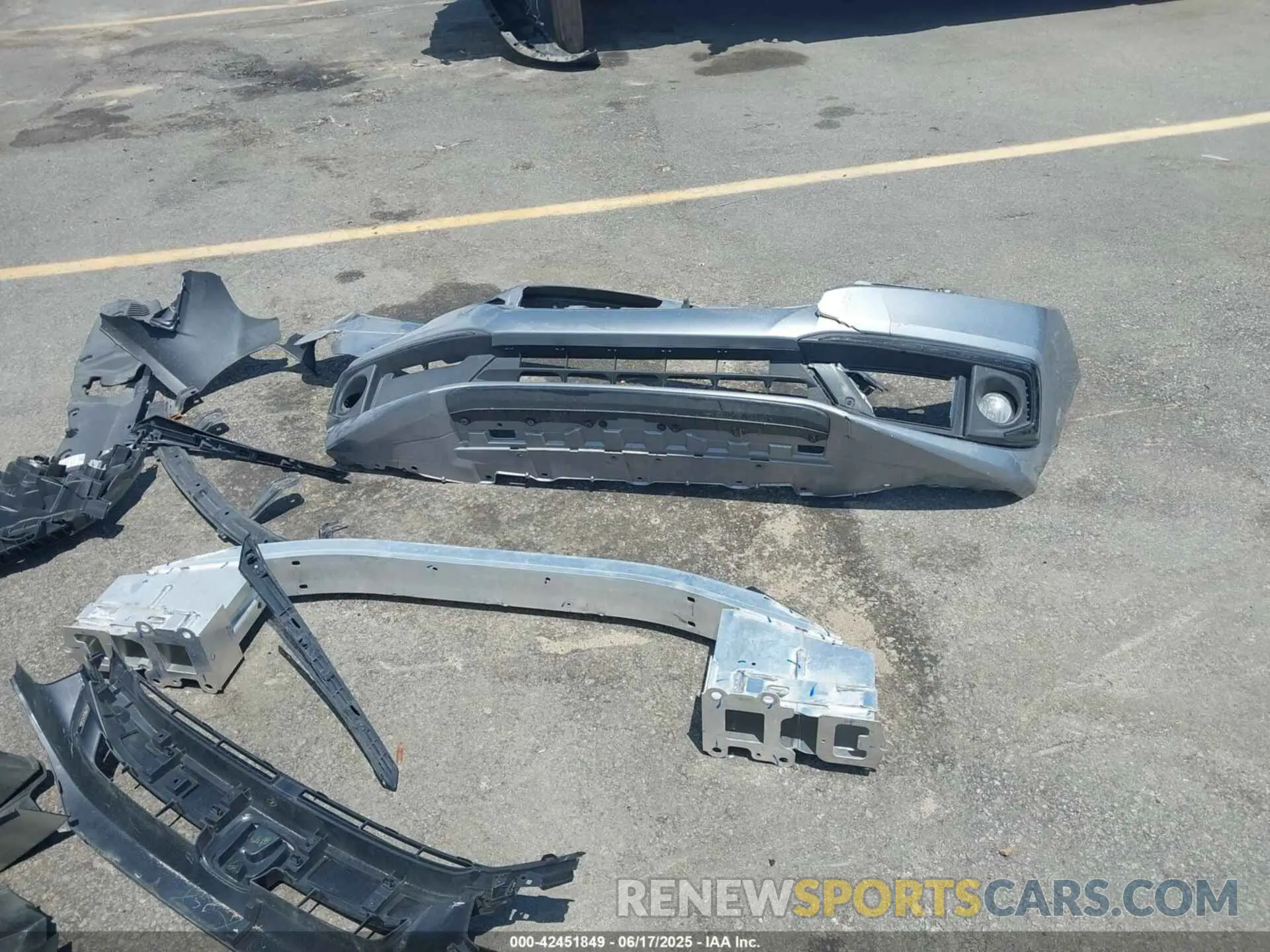 12 fotografías del automóvil dañado 2HGFC2F83KH598630 HONDA CIVIC 2019