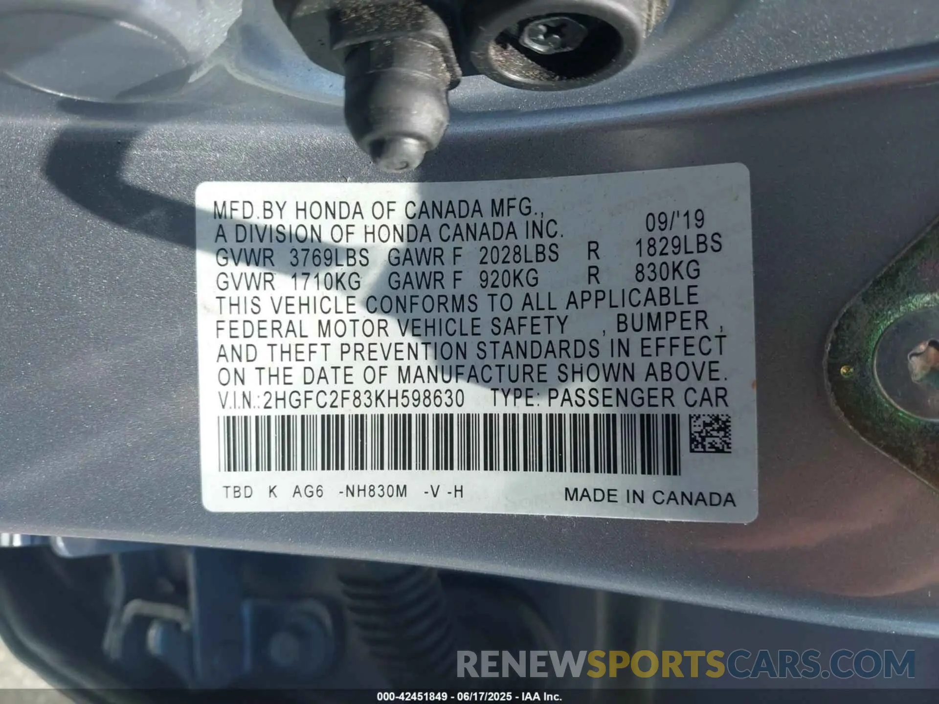 9 fotografías del automóvil dañado 2HGFC2F83KH598630 HONDA CIVIC 2019