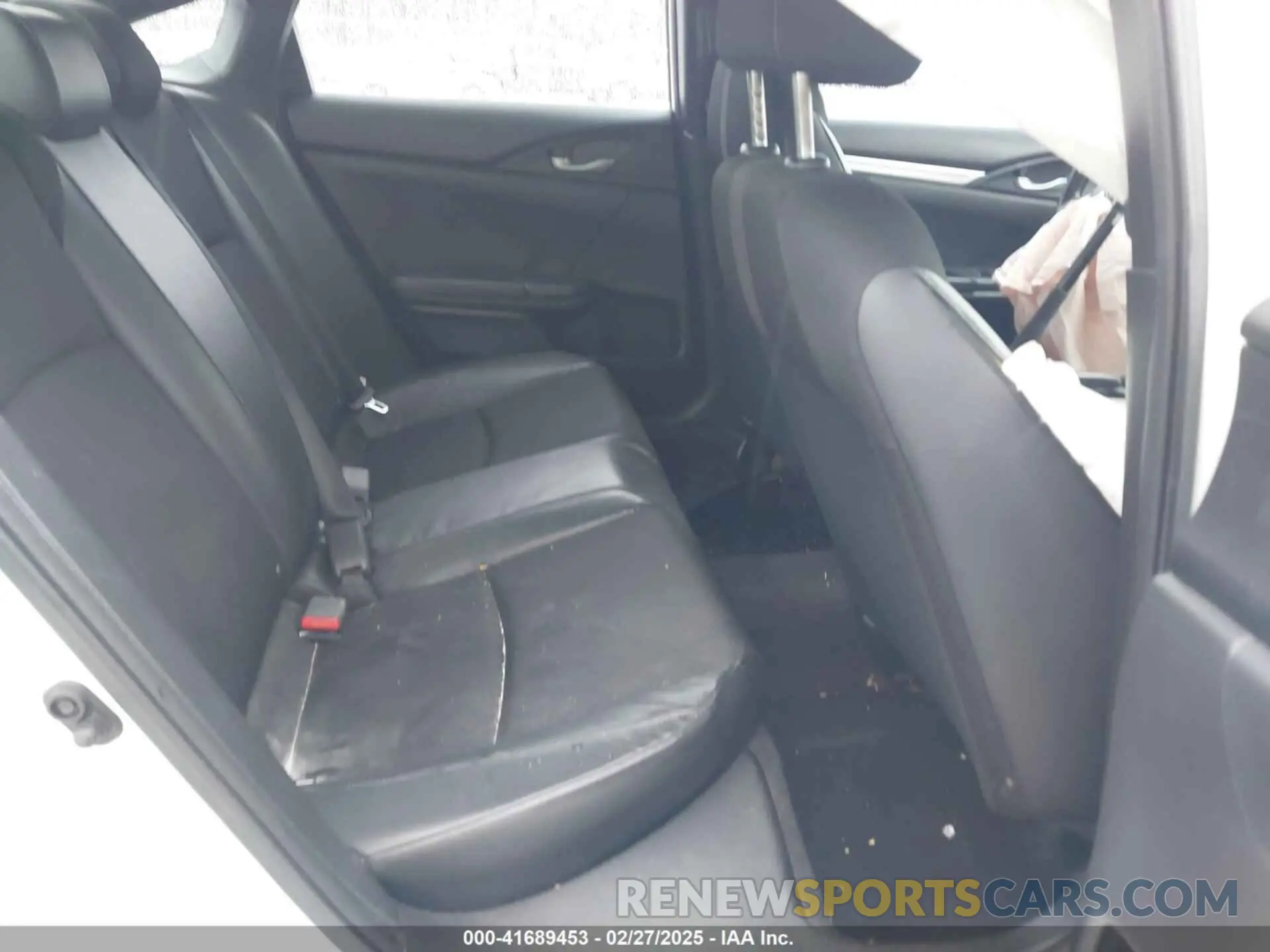 8 fotografías del automóvil dañado 2HGFC2F84KH586938 HONDA CIVIC 2019