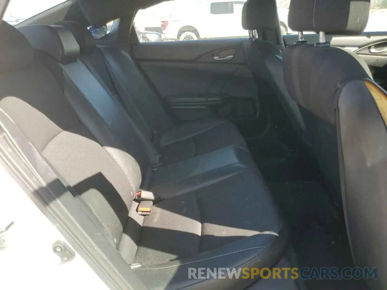 10 fotografías del automóvil dañado 2HGFC2F84KH594151 HONDA CIVIC 2019