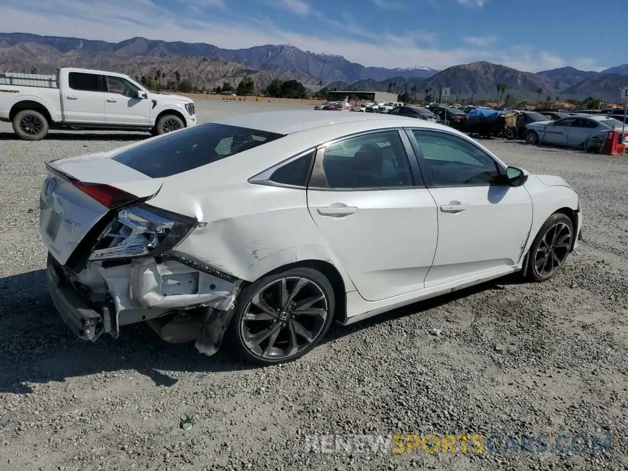 3 fotografías del automóvil dañado 2HGFC2F84KH594151 HONDA CIVIC 2019