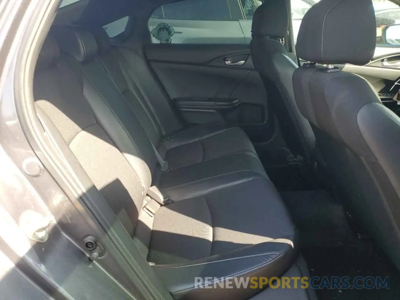 10 fotografías del automóvil dañado 2HGFC2F85KH528160 HONDA CIVIC 2019
