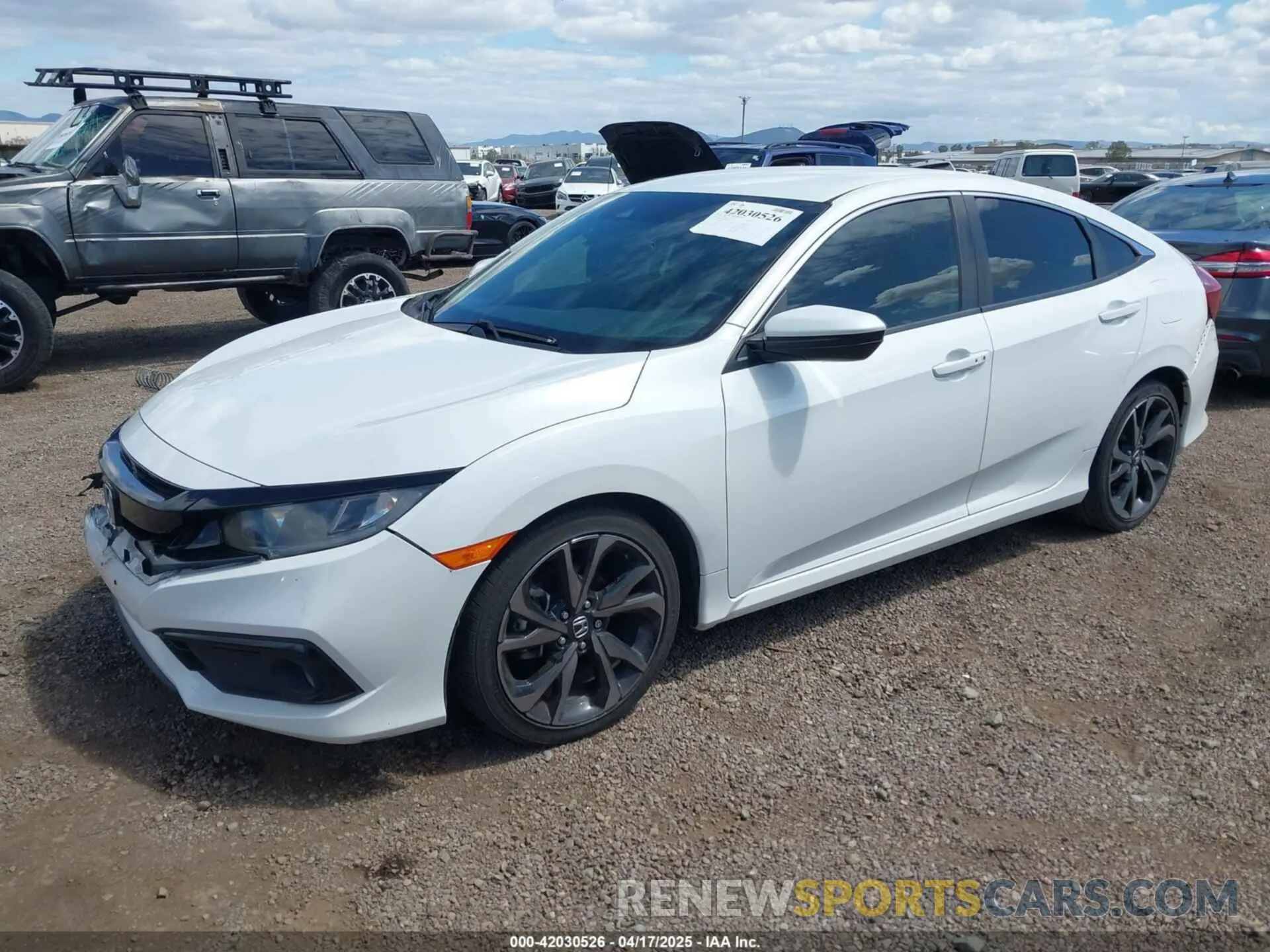 2 fotografías del automóvil dañado 2HGFC2F85KH600037 HONDA CIVIC 2019
