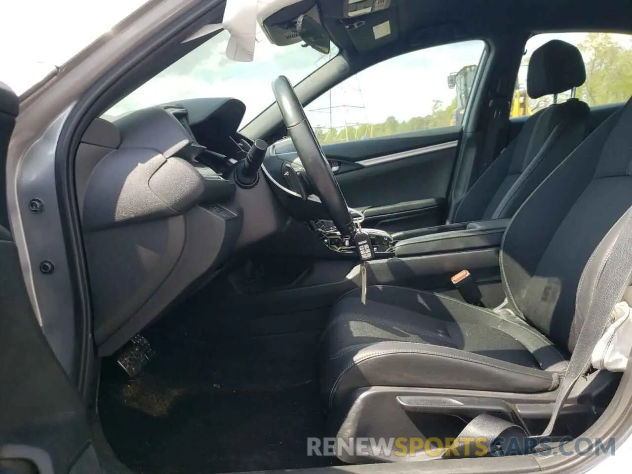 7 fotografías del automóvil dañado 2HGFC2F86KH516258 HONDA CIVIC 2019