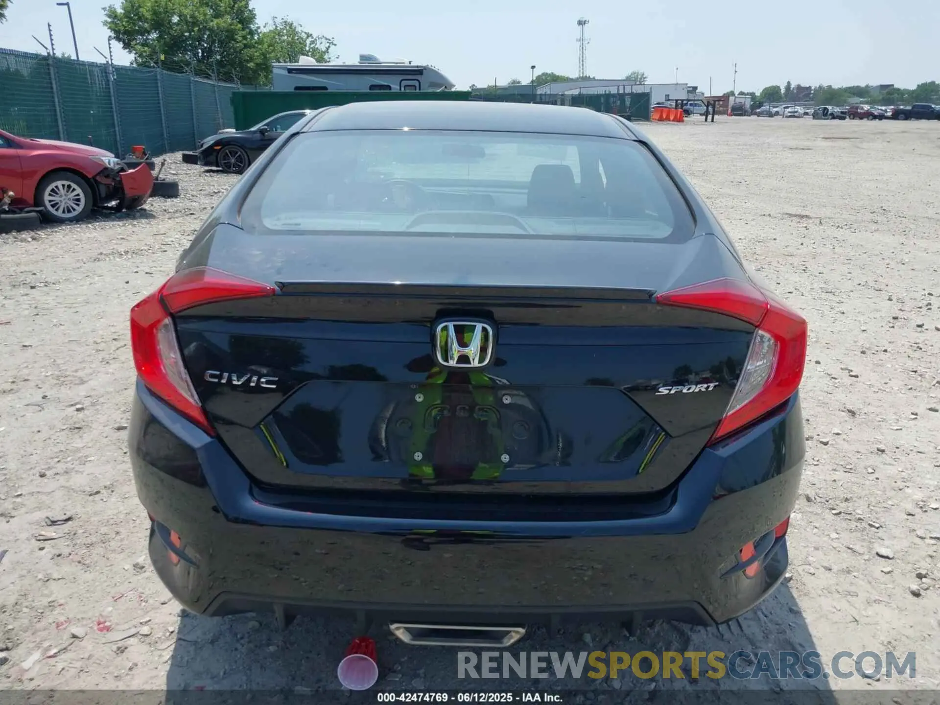 15 fotografías del automóvil dañado 2HGFC2F86KH590487 HONDA CIVIC 2019
