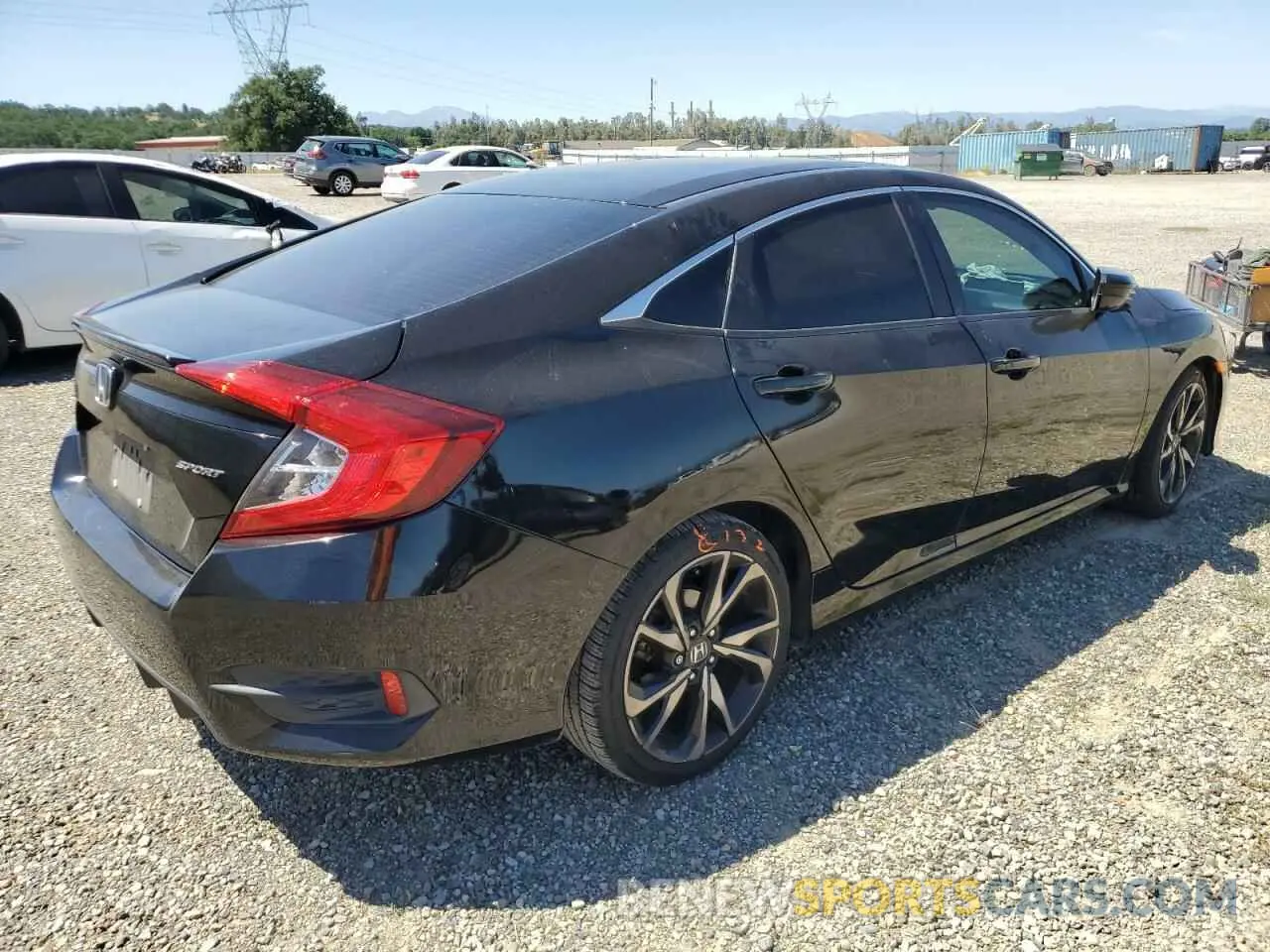3 fotografías del automóvil dañado 2HGFC2F87KH531657 HONDA CIVIC 2019