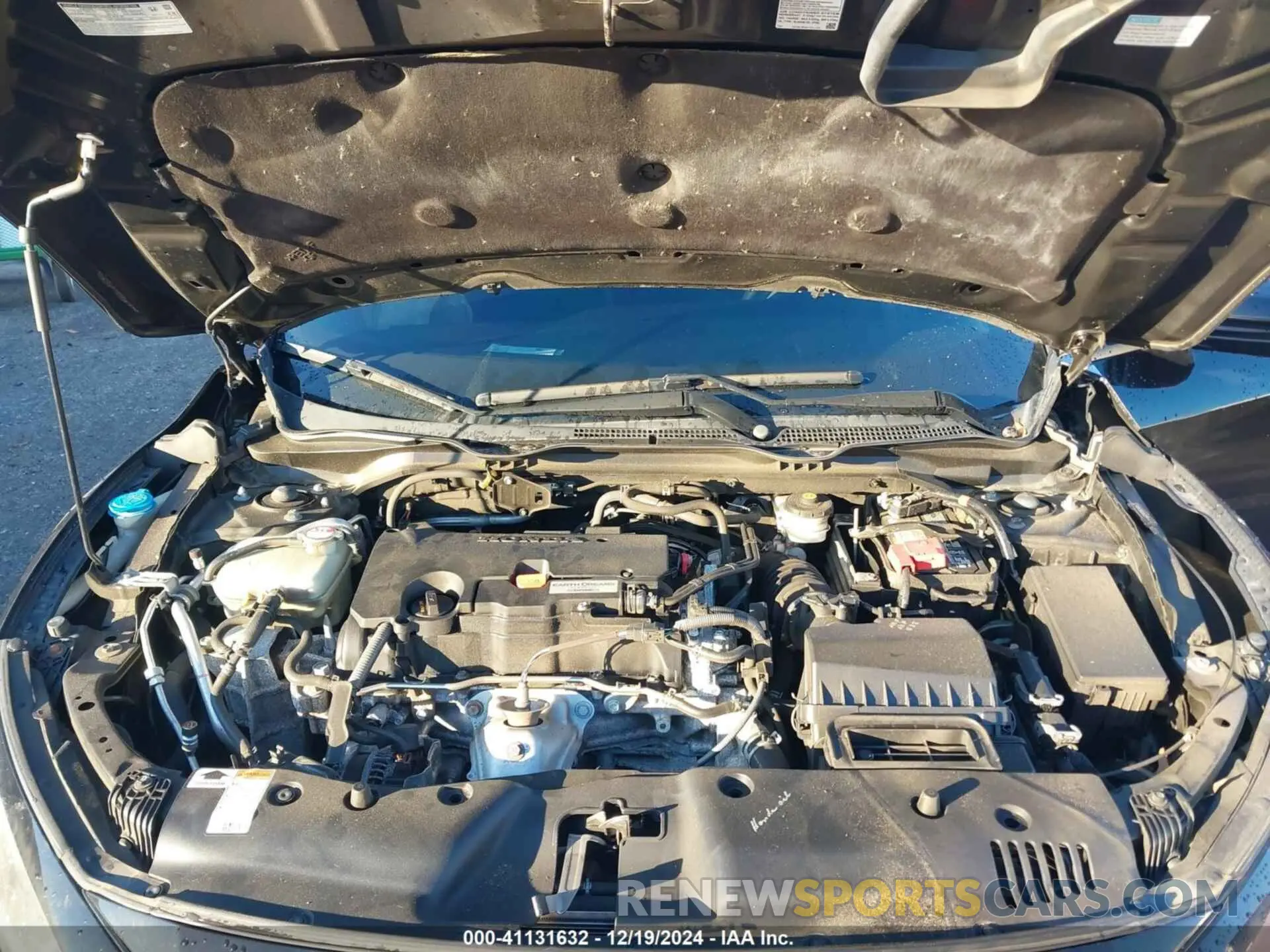 10 fotografías del automóvil dañado 2HGFC2F88KH557474 HONDA CIVIC 2019