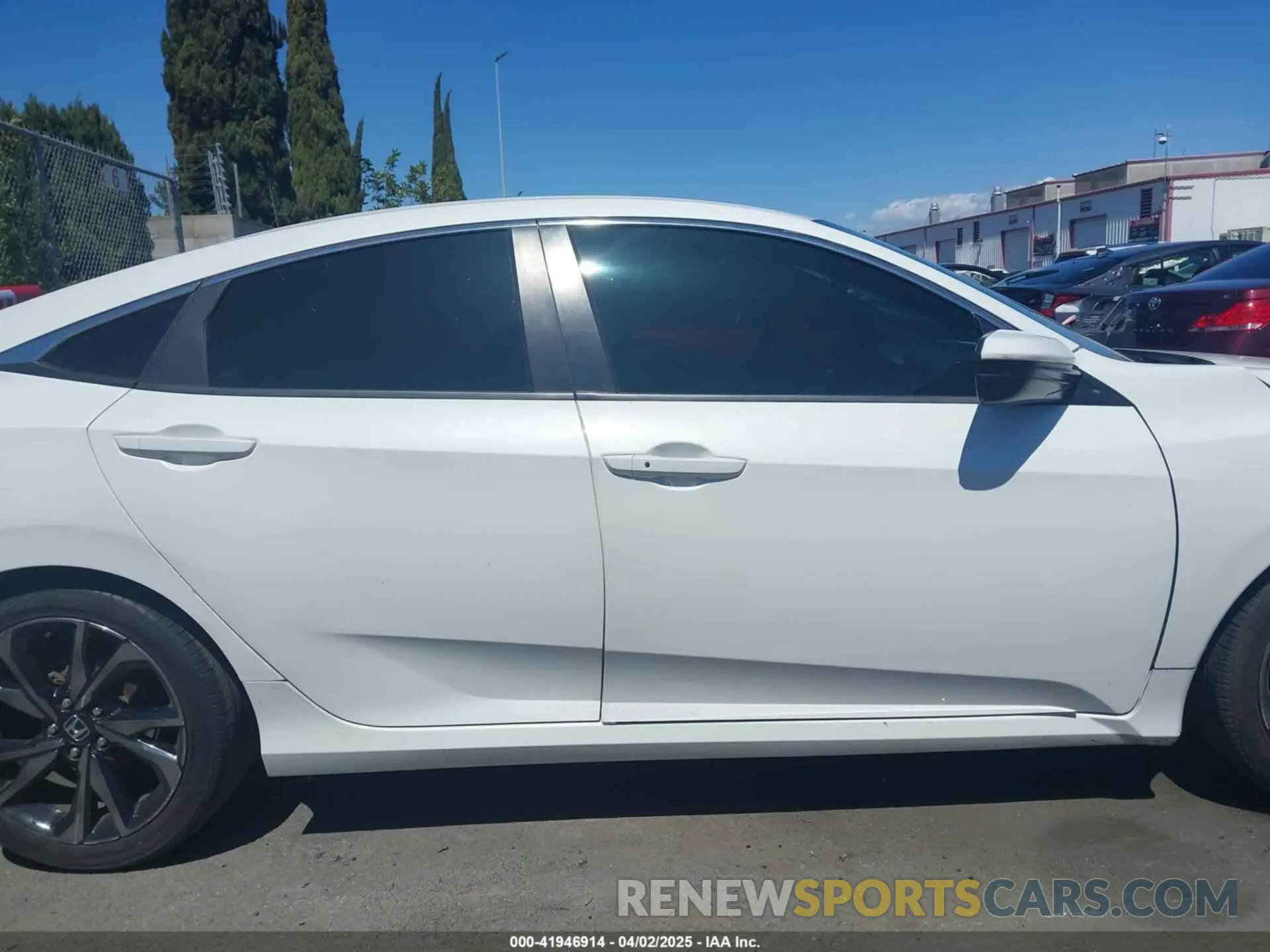 14 fotografías del automóvil dañado 2HGFC2F89KH536441 HONDA CIVIC 2019