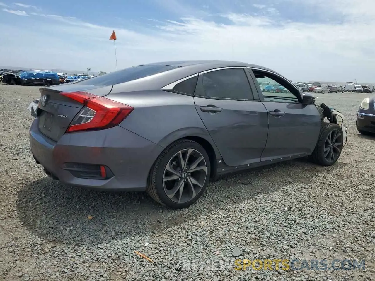 3 fotografías del automóvil dañado 2HGFC2F8XKH589083 HONDA CIVIC 2019
