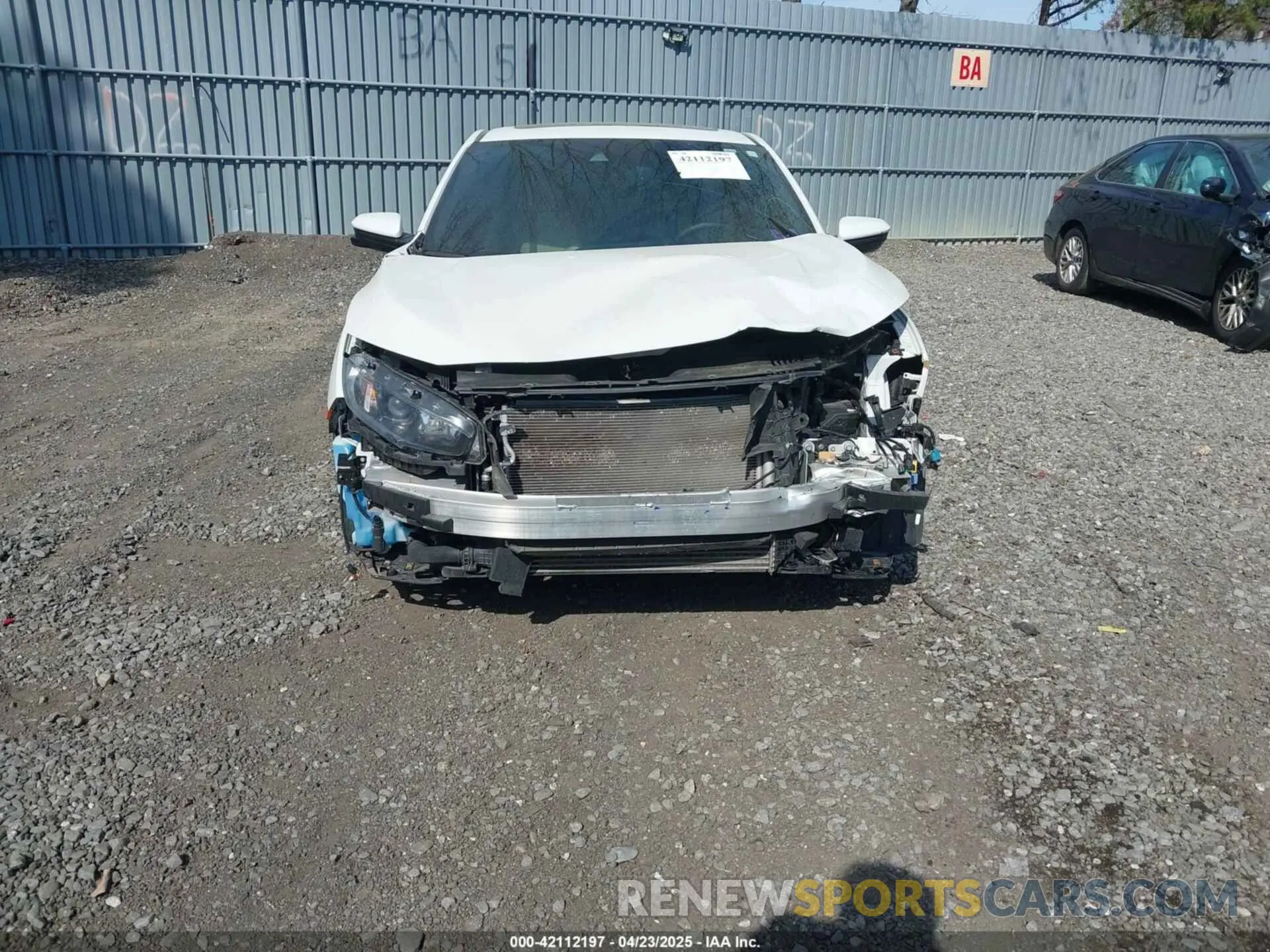 12 fotografías del automóvil dañado 2HGFC3B30KH357317 HONDA CIVIC 2019